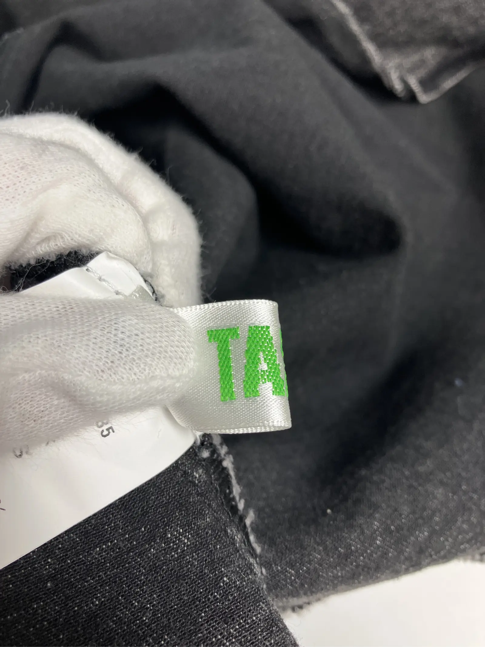https://r2-worker.digdig.jp/product/574f58af-f579-4770-98cb-598dda8f6cc8/69db8527-1a47-4535-a89f-7def5f07ab02