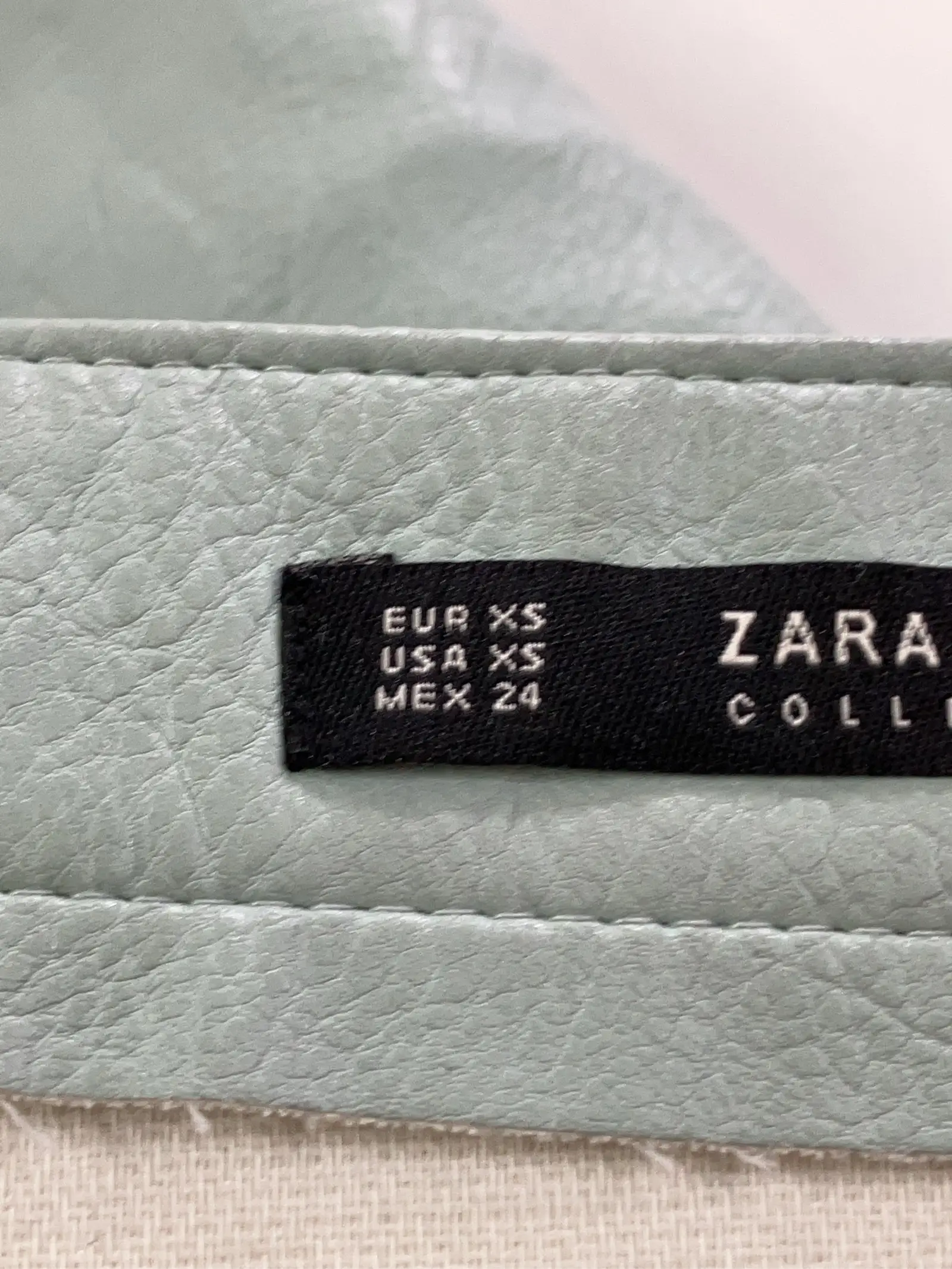 https://r2-worker.digdig.jp/product/579d0eb6-ea87-47ce-965b-94dea09236a3/ae784e7b-ba52-41af-96a2-9d12d7d1f8e0