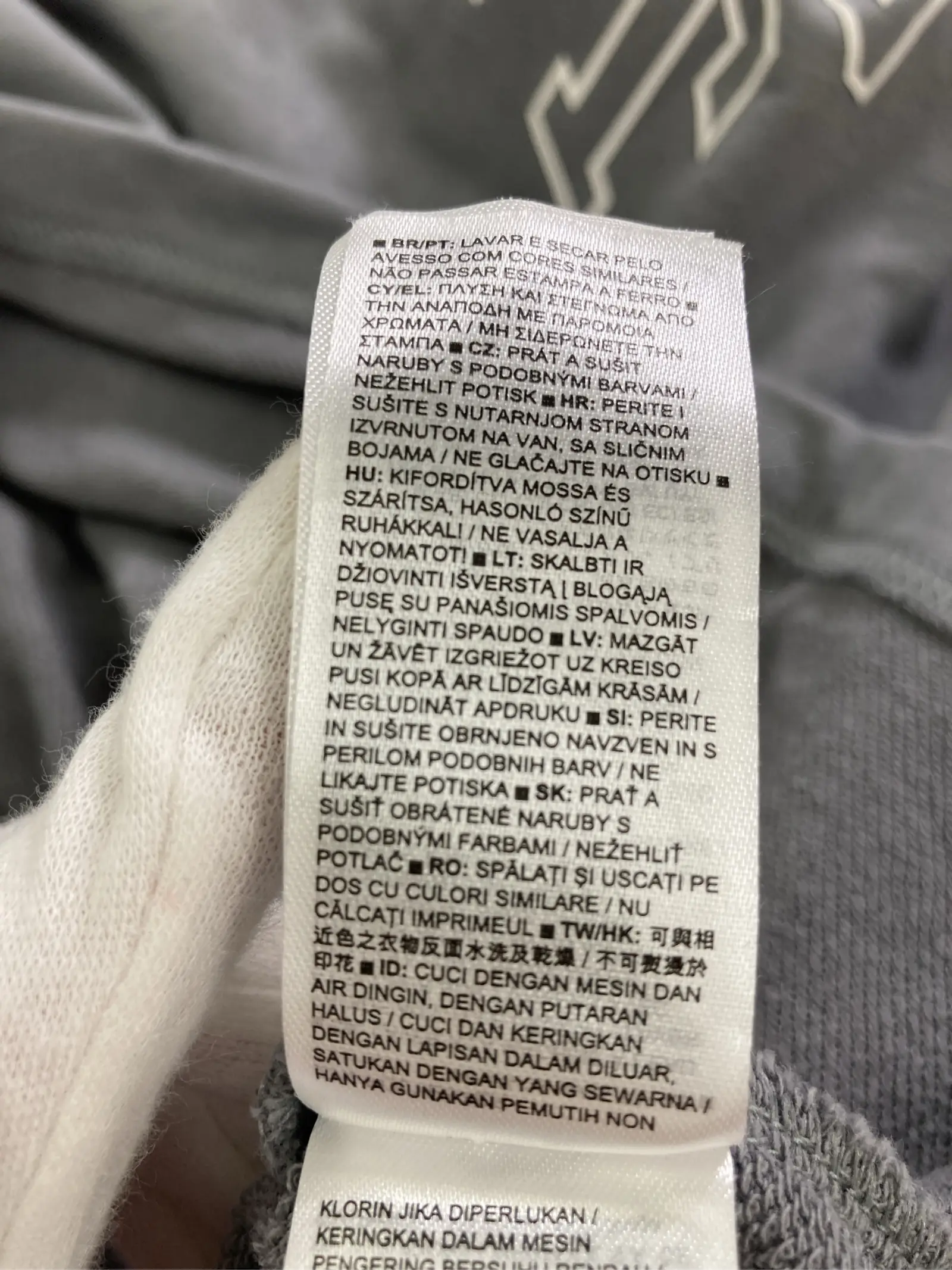https://r2-worker.digdig.jp/product/57afd4c8-4049-40ac-b52c-57bf894d3862/a4abdcf8-42c5-4d3e-95cc-01a574291376
