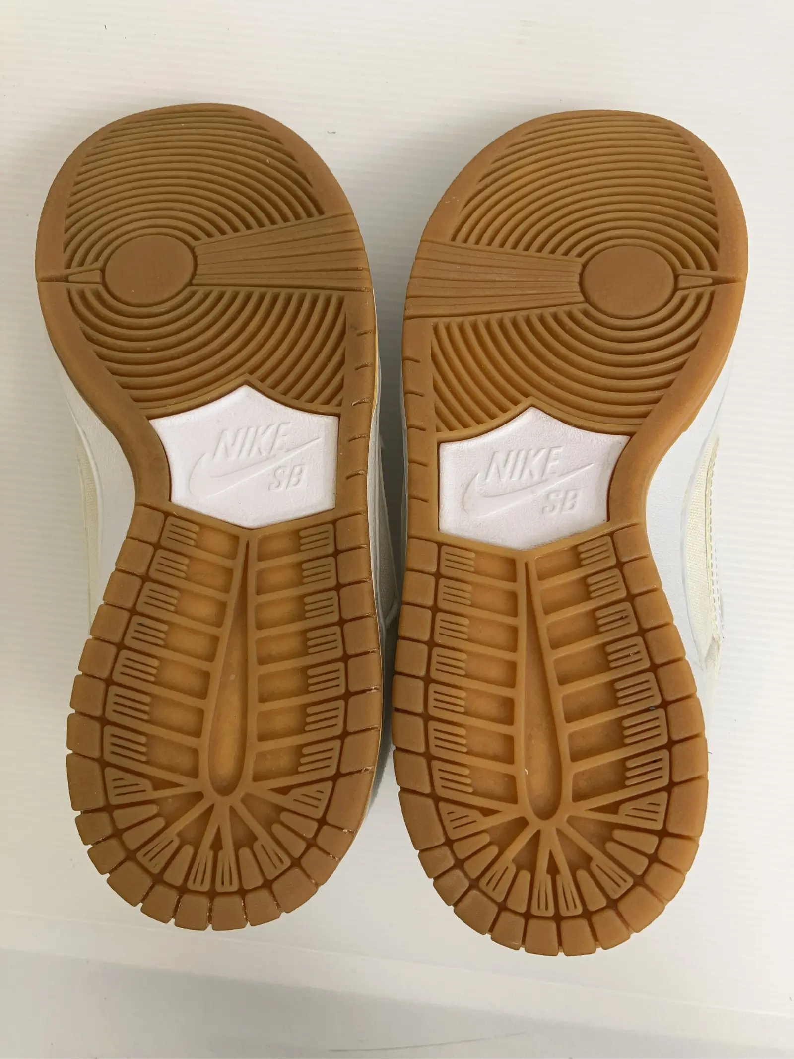 https://r2-worker.digdig.jp/product/57f628bf-629e-4da0-85ea-37f504f65cd5/1d2f07a3-6b2d-4a30-9d35-1b67845ee740