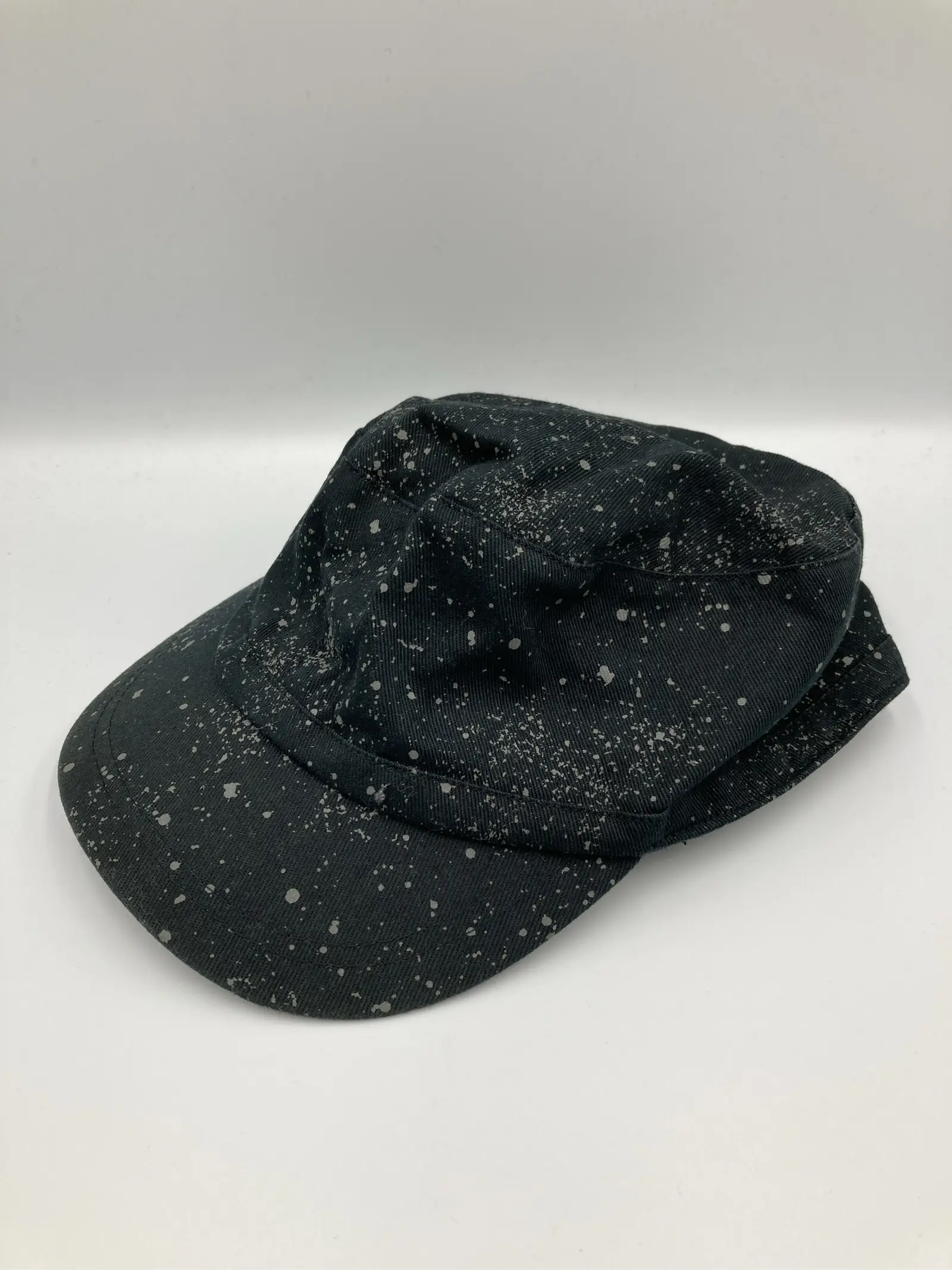 https://r2-worker.digdig.jp/product/582ad1a5-a76c-4cb3-9047-e4539cc6b46a/57f12638-59e9-492c-a9eb-b679901e7f00