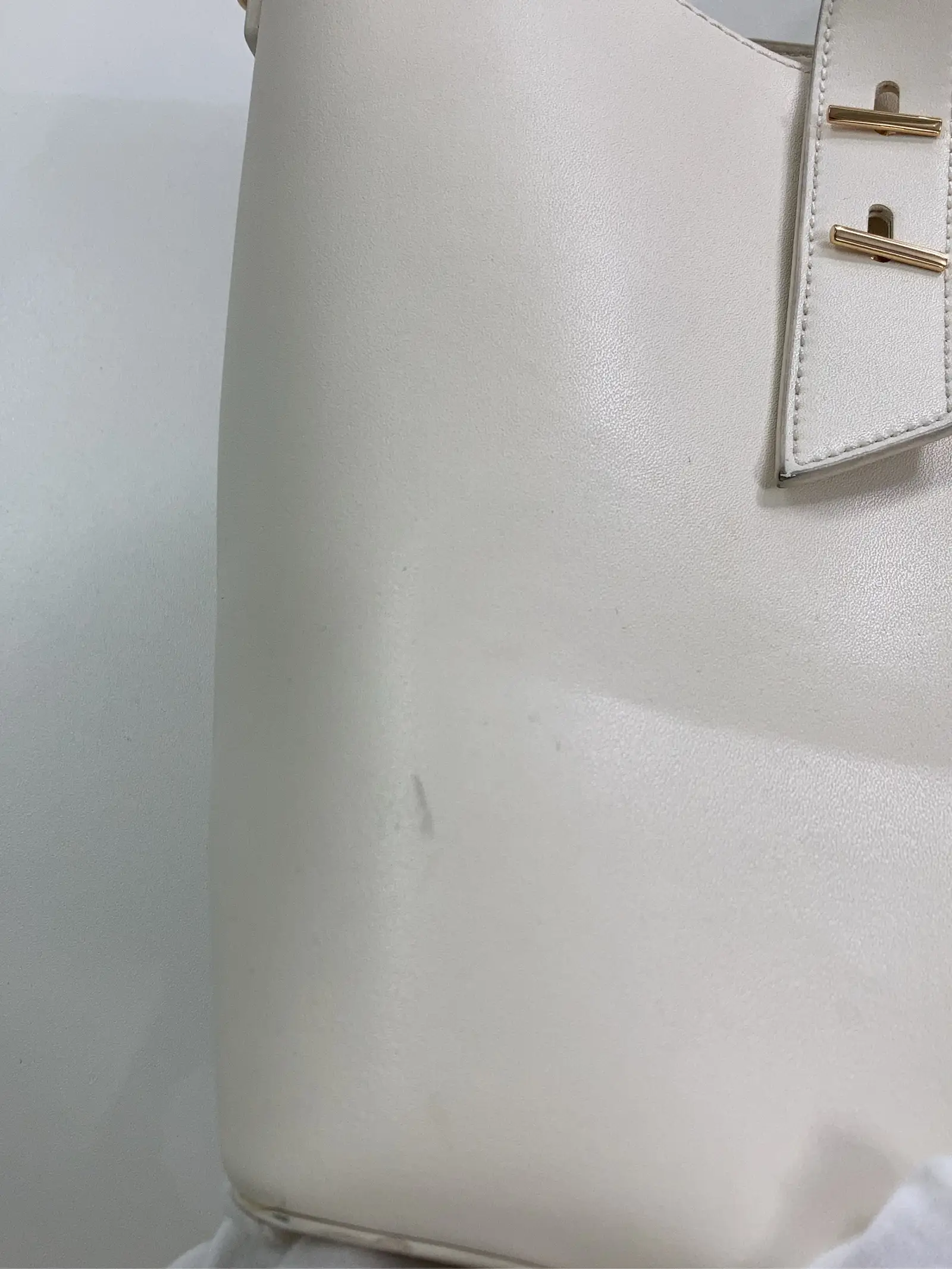 https://r2-worker.digdig.jp/product/58610499-219e-4c1d-af0d-b33a8ee23f9c/d84470af-cbd3-40b3-a028-a212f46d0b30