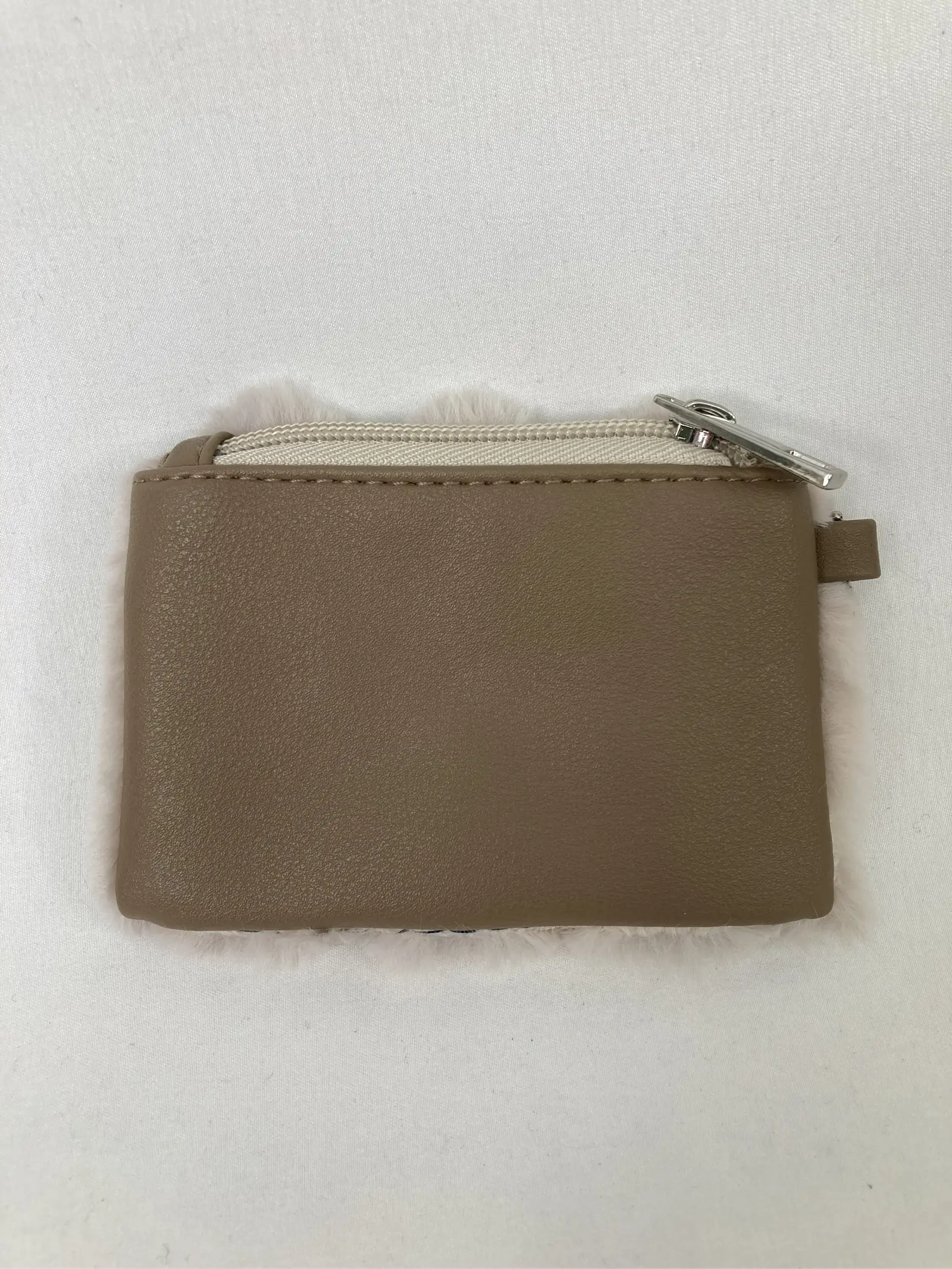 https://r2-worker.digdig.jp/product/590ad985-1e13-45b6-8e75-f338d811faaa/aec4725b-d34d-4dfa-89f8-d5254f5f679a