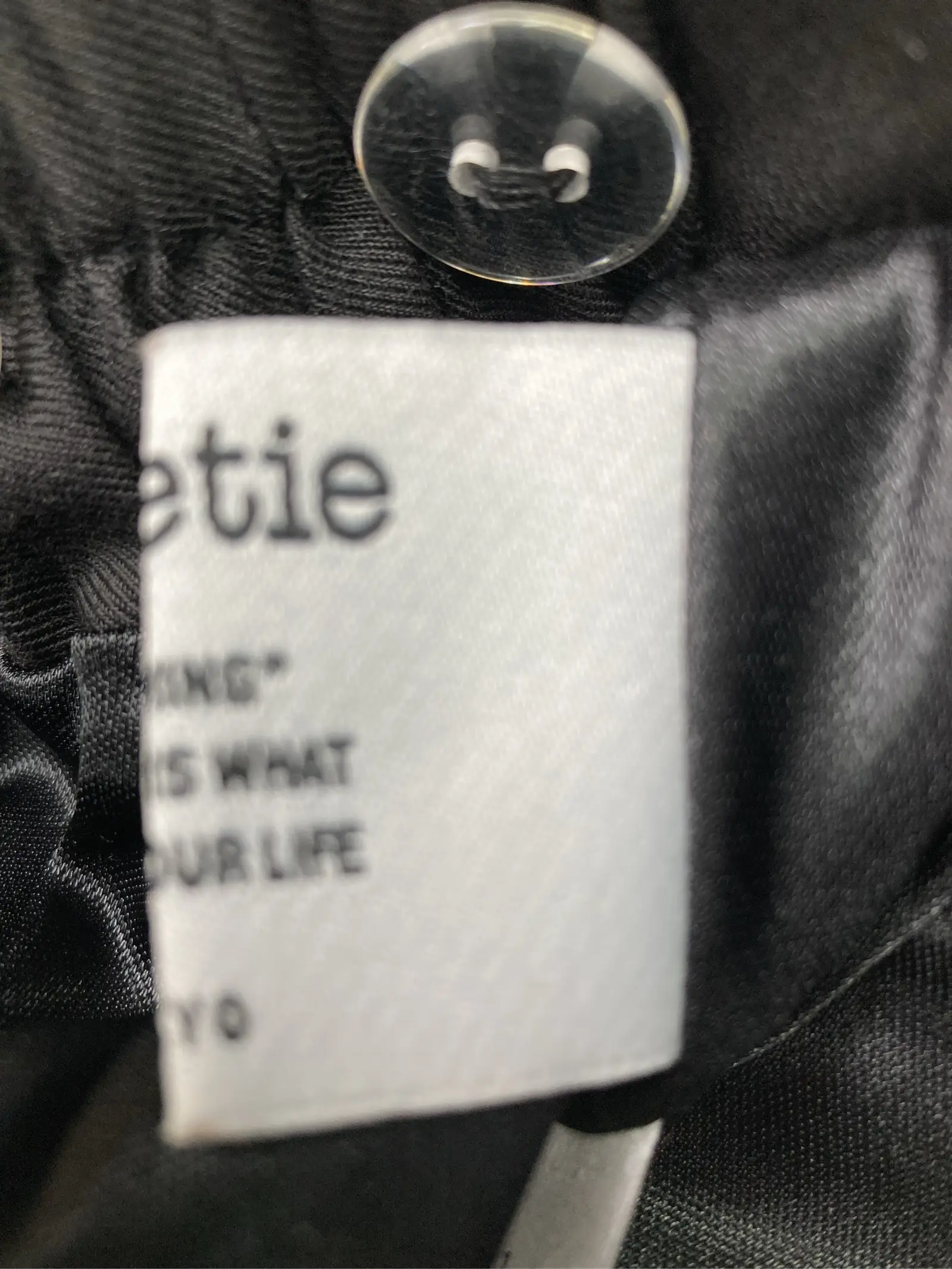 https://r2-worker.digdig.jp/product/5939a064-509c-425b-9d0b-e15b28632a1d/a501e4e8-31ce-49fe-9477-d3a93836e47b