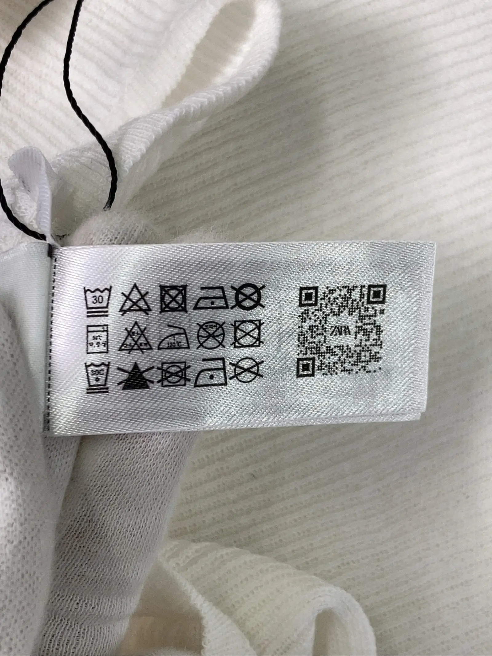 https://r2-worker.digdig.jp/product/597e288d-a8cc-461f-9451-c7cf0f40e8a4/69558f12-f608-4b52-9c29-3d7780c7b7a8