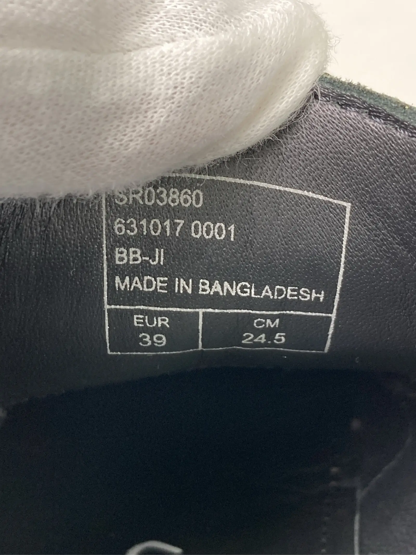 https://r2-worker.digdig.jp/product/59befe08-a58a-4cb7-bc3e-6d3c6634c84e/7cb71c4a-209a-4708-a0b0-361ee8d0759f