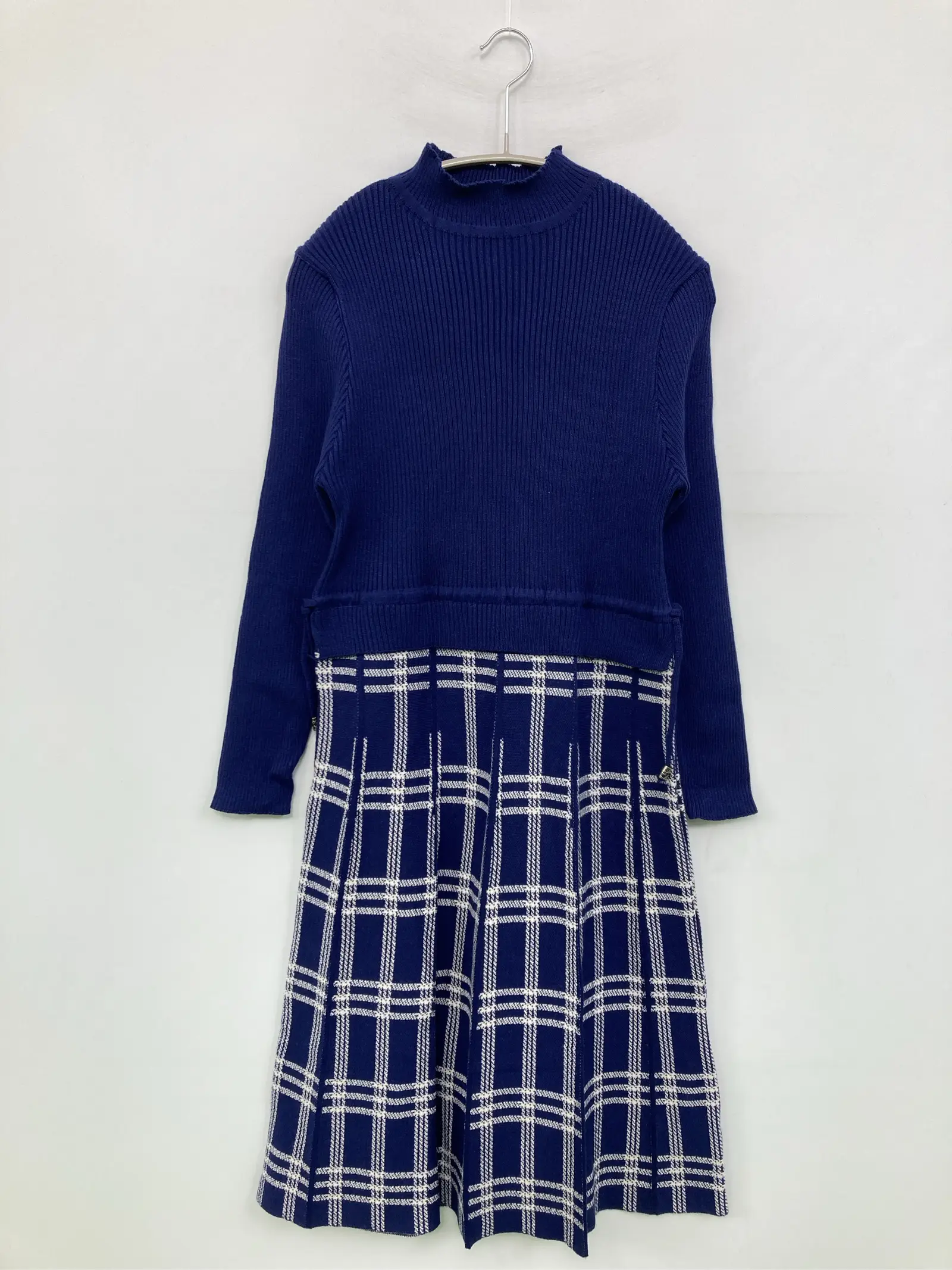 https://r2-worker.digdig.jp/product/59cc2049-509b-45c2-914f-d25399b3d733/c2a3162e-7503-4f19-9f43-89c3dffb9f8d