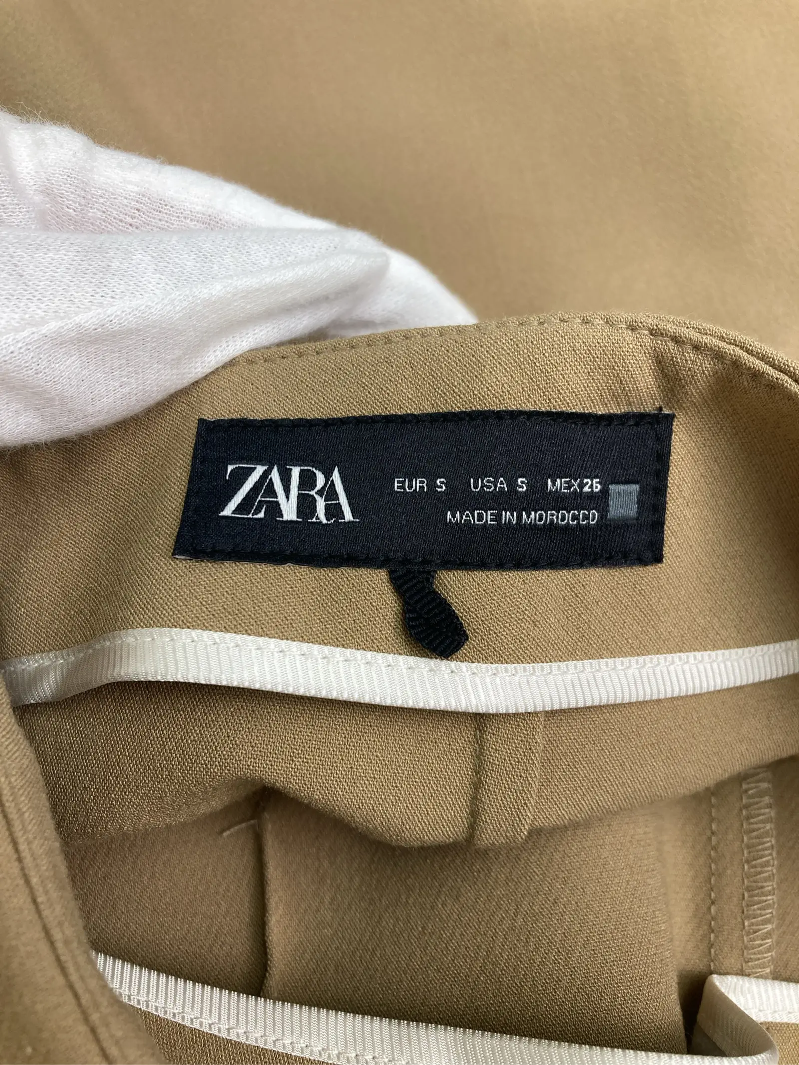 https://r2-worker.digdig.jp/product/59d124f9-f191-4fff-ac2e-17da82c7358e/7ffb35fa-52d8-416b-858c-ef39eb865450