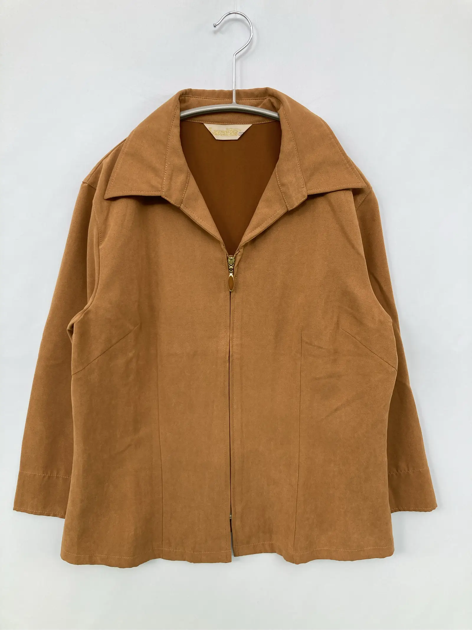 https://r2-worker.digdig.jp/product/59f8a435-bc71-421e-a0e8-f8d5e16ad857/25577b69-a3fa-4799-aa55-765136a2b457