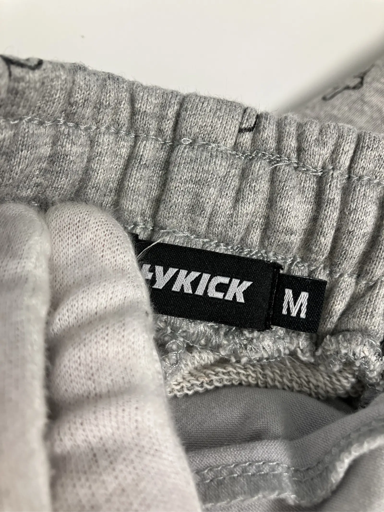https://r2-worker.digdig.jp/product/5a0a60bb-a26b-489c-a97f-a6c5bff8ed04/f651d5db-ea58-476a-934f-7ee6c9f8a300