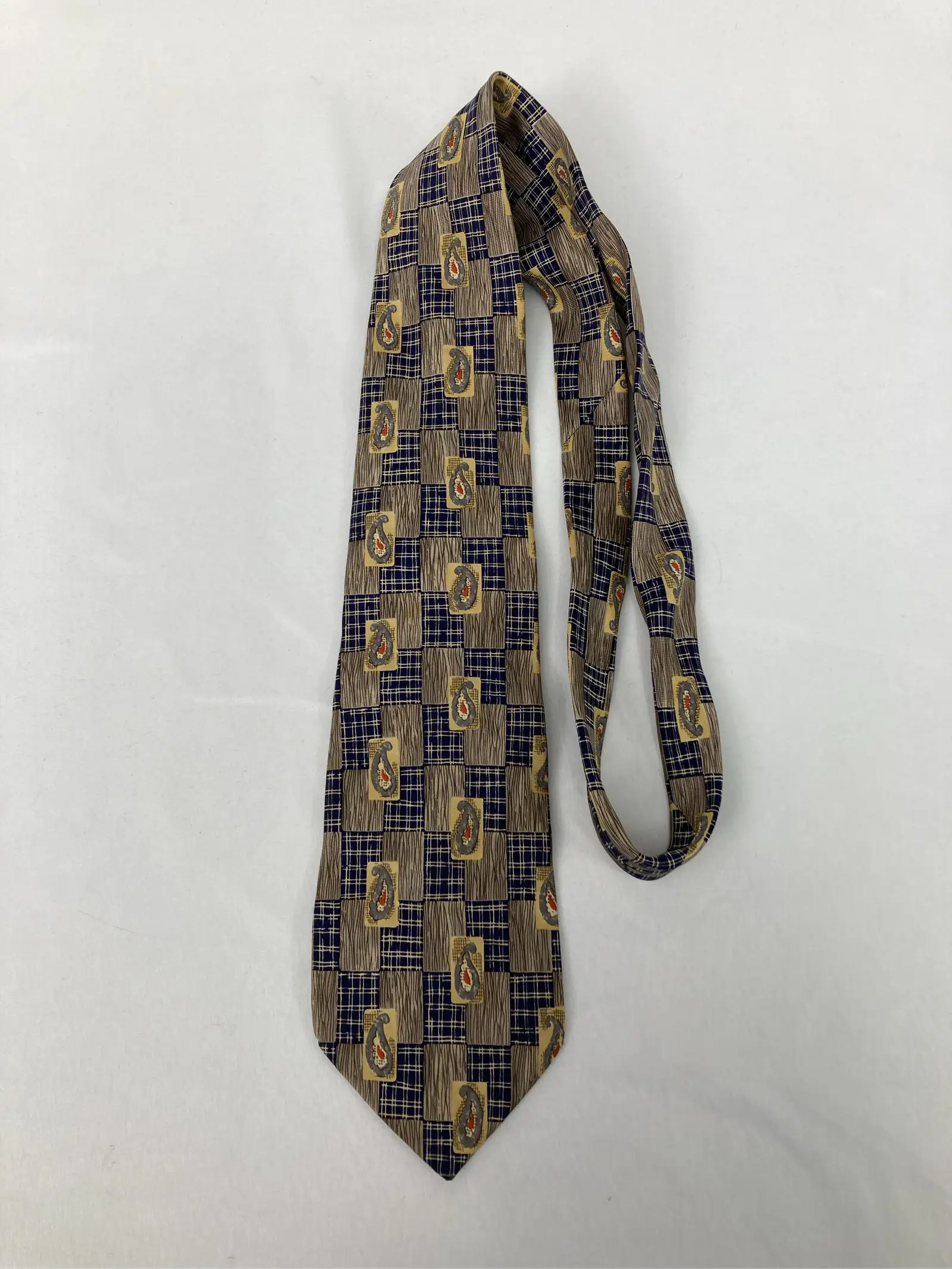 https://r2-worker.digdig.jp/product/5a5c5c07-920b-465f-87c5-31ae0b23f944/44196553-8313-470e-9808-f0da8e799f47