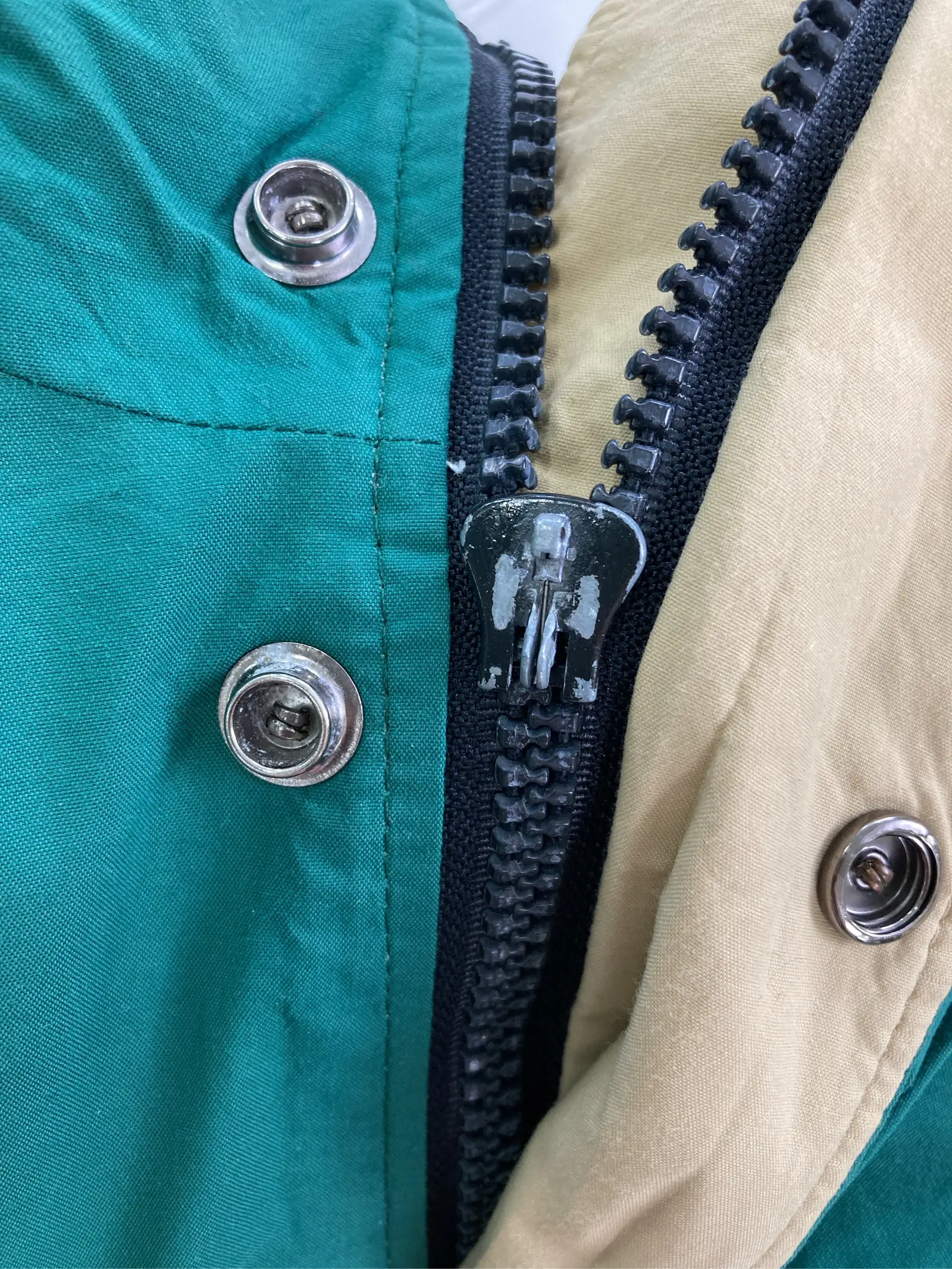 https://r2-worker.digdig.jp/product/5a94d5ab-6fa2-41e3-bc36-297f50c866ed/dfcfdad8-2745-4f7c-8d64-9bddb80faa16