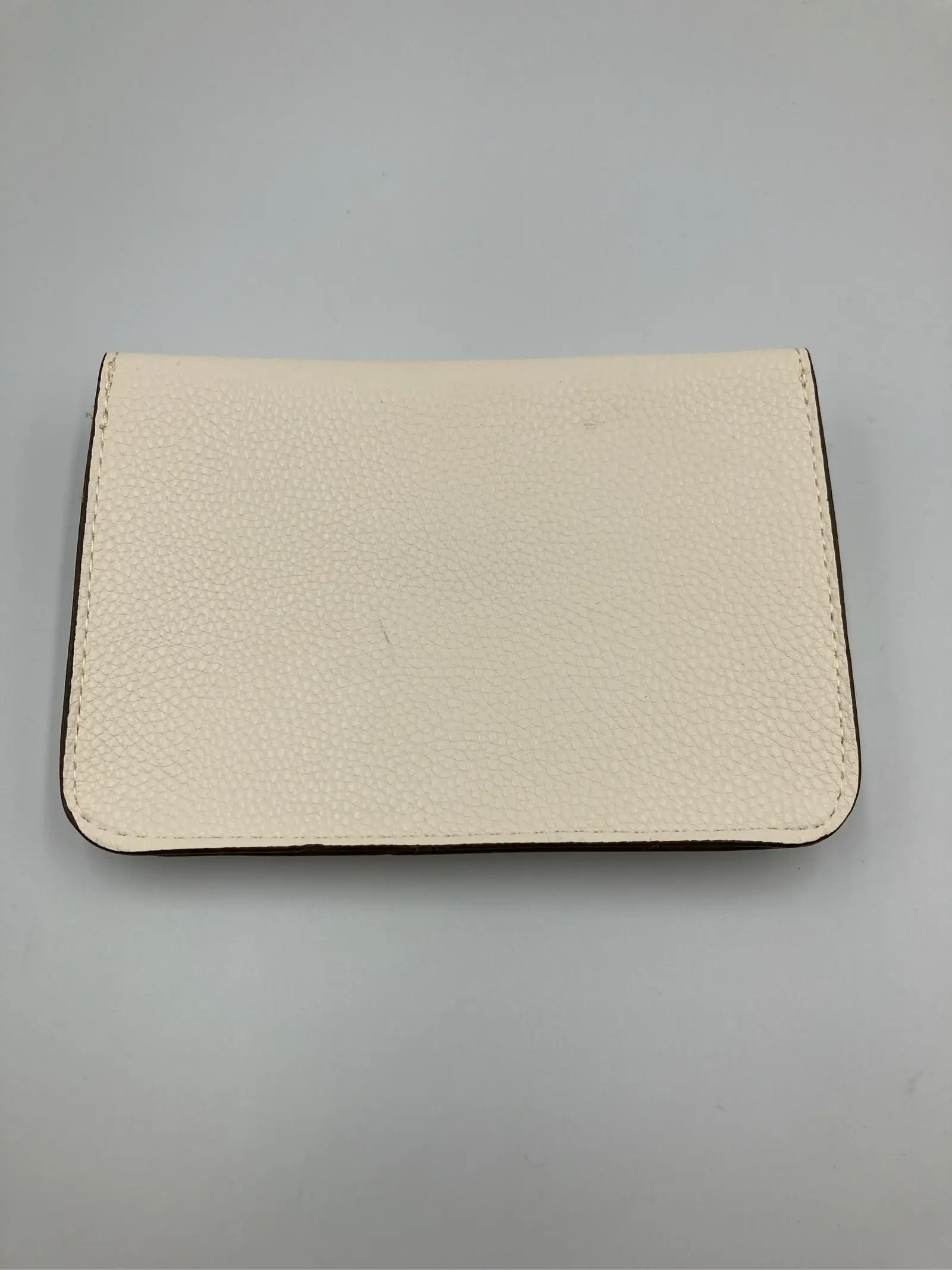 https://r2-worker.digdig.jp/product/5afe792f-cea5-49e5-98e5-49a6f6f22488/8177b0e0-c99c-472a-a10e-ebc17eff8c8a