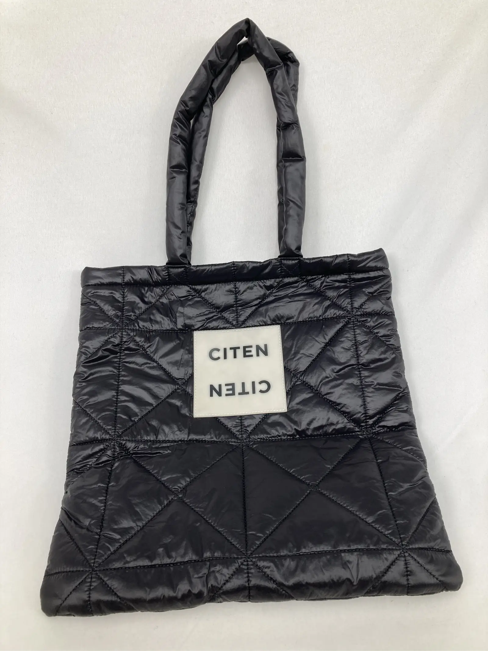 https://r2-worker.digdig.jp/product/5b7f520d-f807-499a-ad46-a64656ac2ae8/d8338730-27e1-42a2-a2b5-82816af08fce