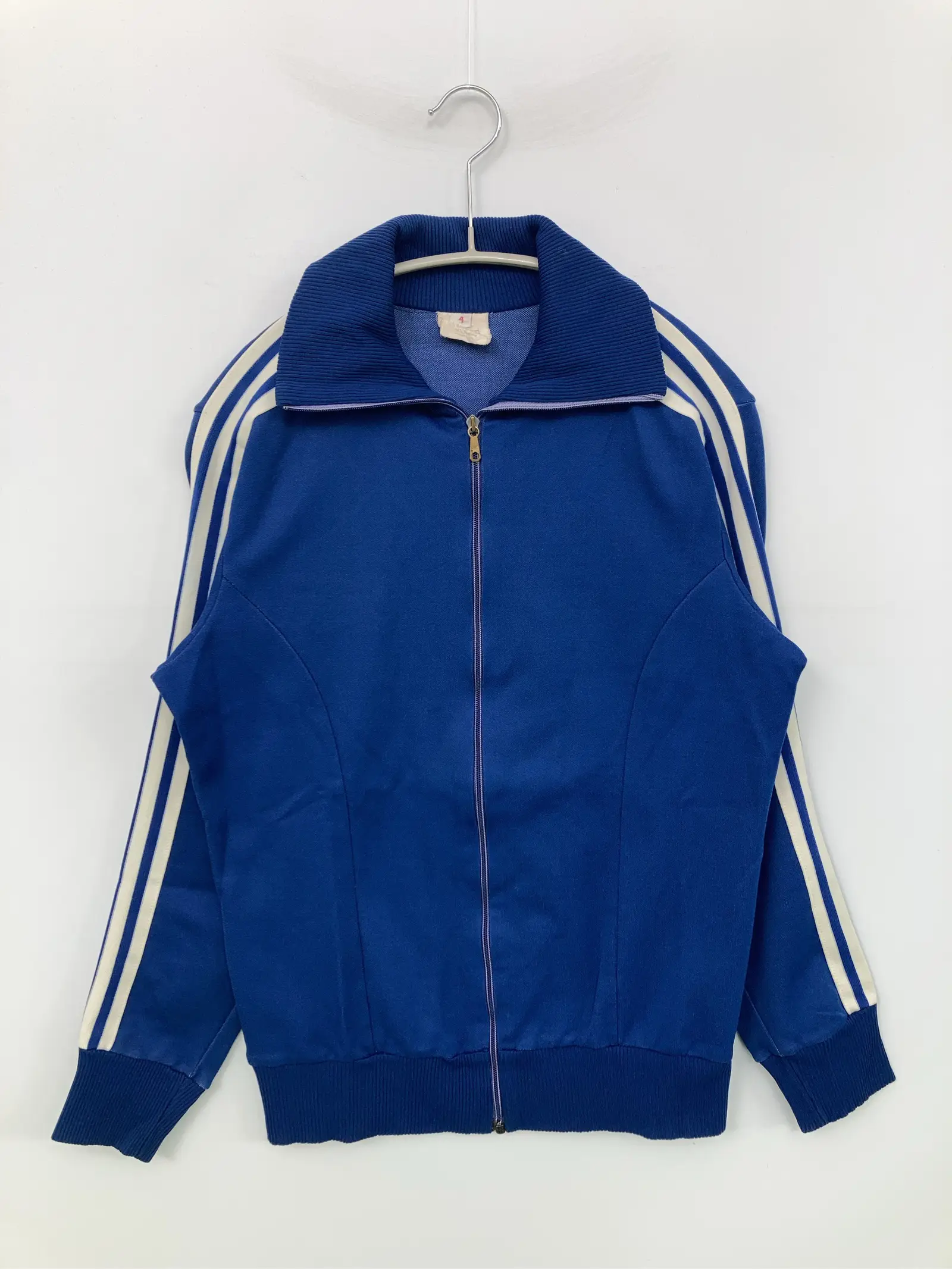https://r2-worker.digdig.jp/product/5bb0c939-efad-43a6-a97d-c0bc360ab31a/8fa3bb91-613e-4f34-afca-612dc91cbcad