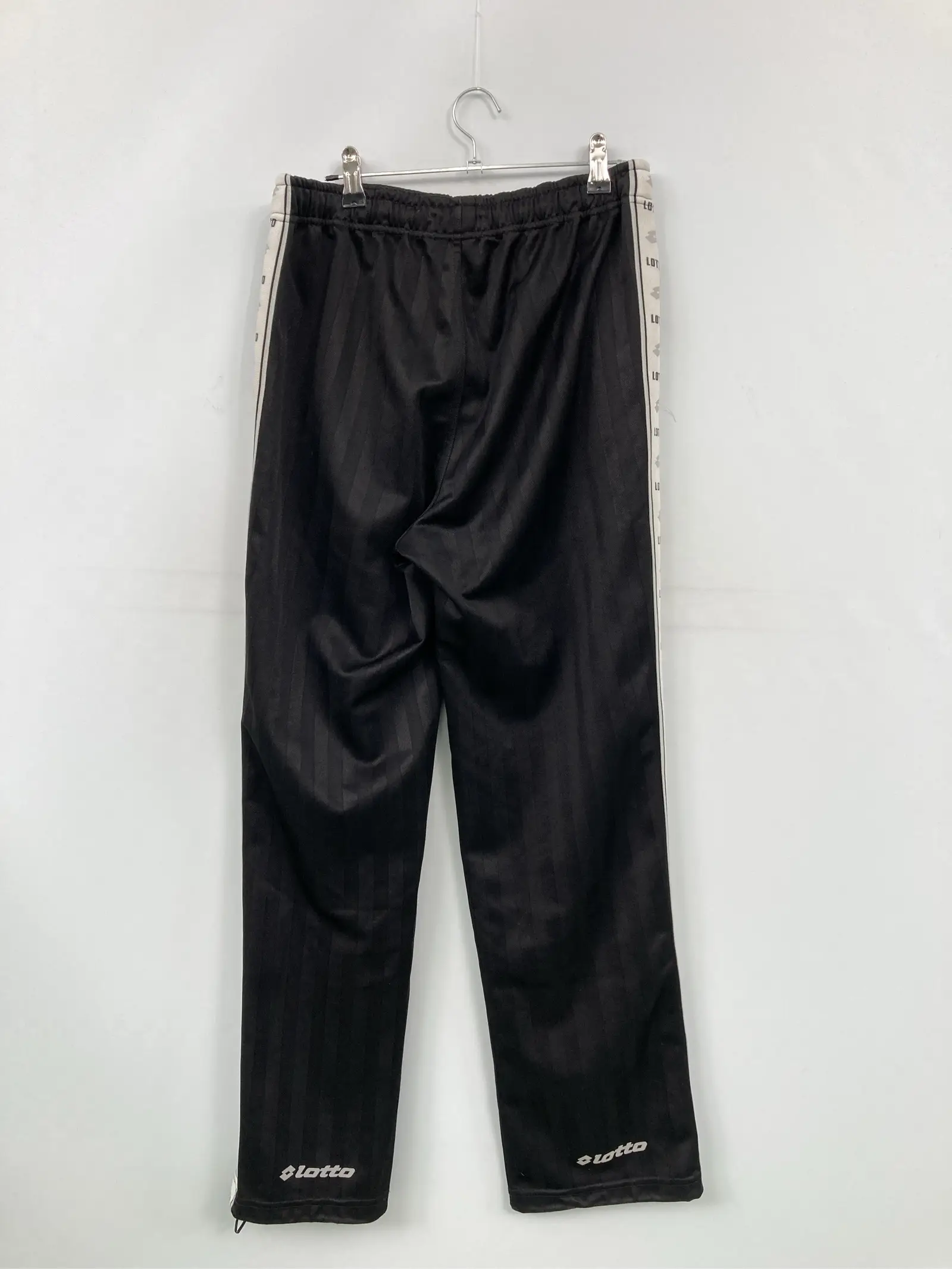 https://r2-worker.digdig.jp/product/5c43ed28-8273-4f16-bc07-c70fb800052a/bac01ed2-cb75-44f6-a379-3fcb77a92681