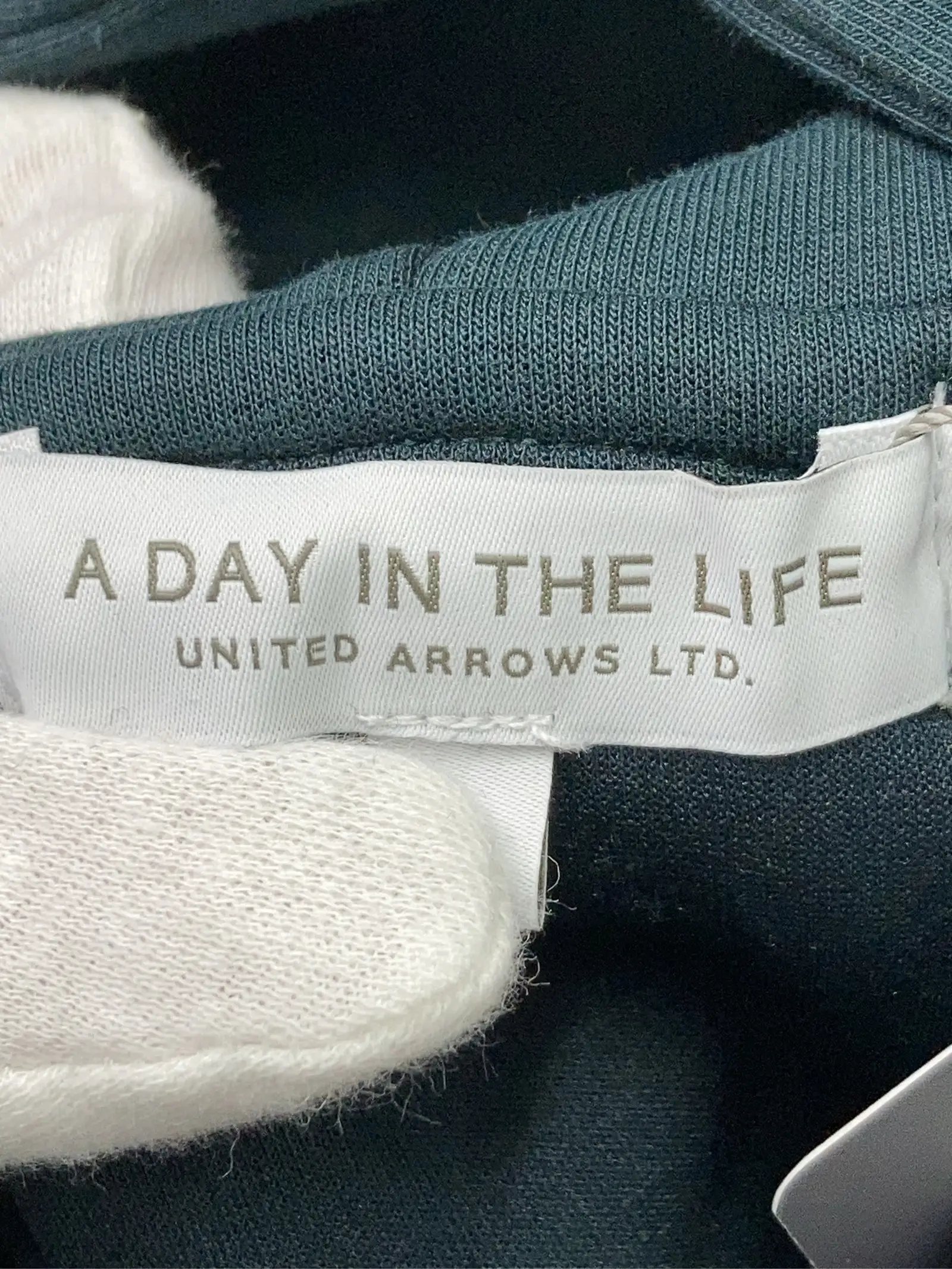 https://r2-worker.digdig.jp/product/5ca539c7-447b-4a65-92b9-a80a94b53b8e/41a00f2b-9e3d-456a-b200-3a7a414df858