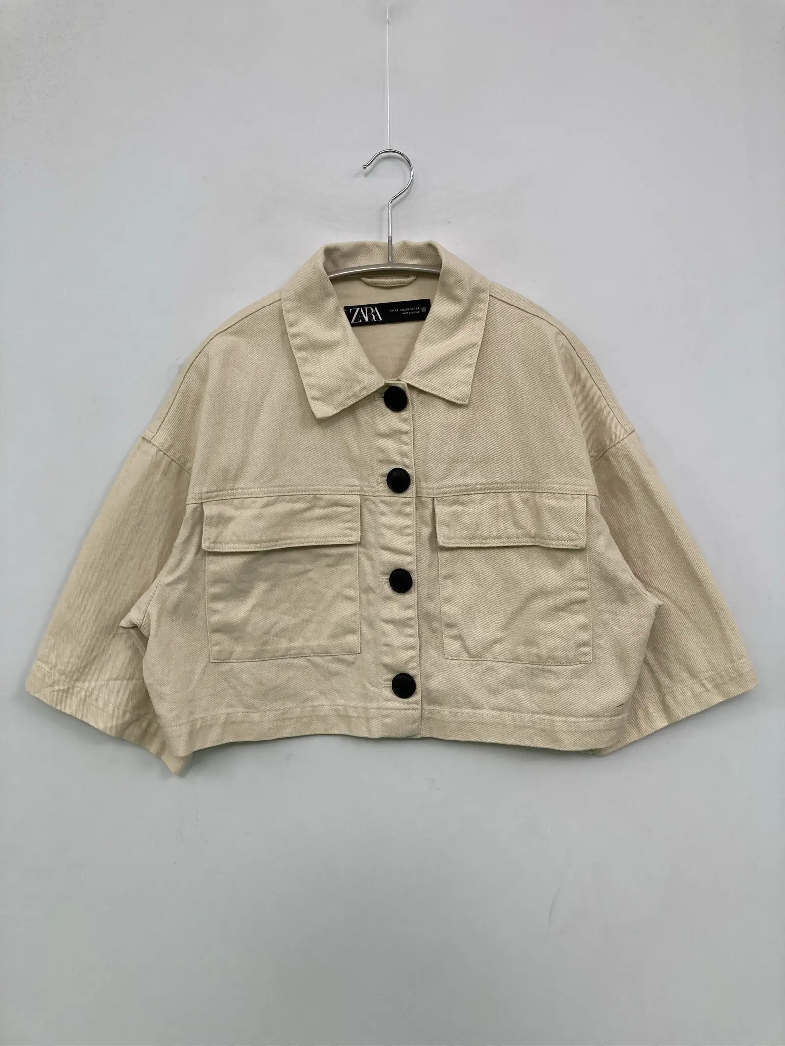 https://r2-worker.digdig.jp/product/5cbe3f38-fd45-4ca8-a483-8602408fb453/b3280164-61b7-48e1-af5f-2d3f0114fa3e
