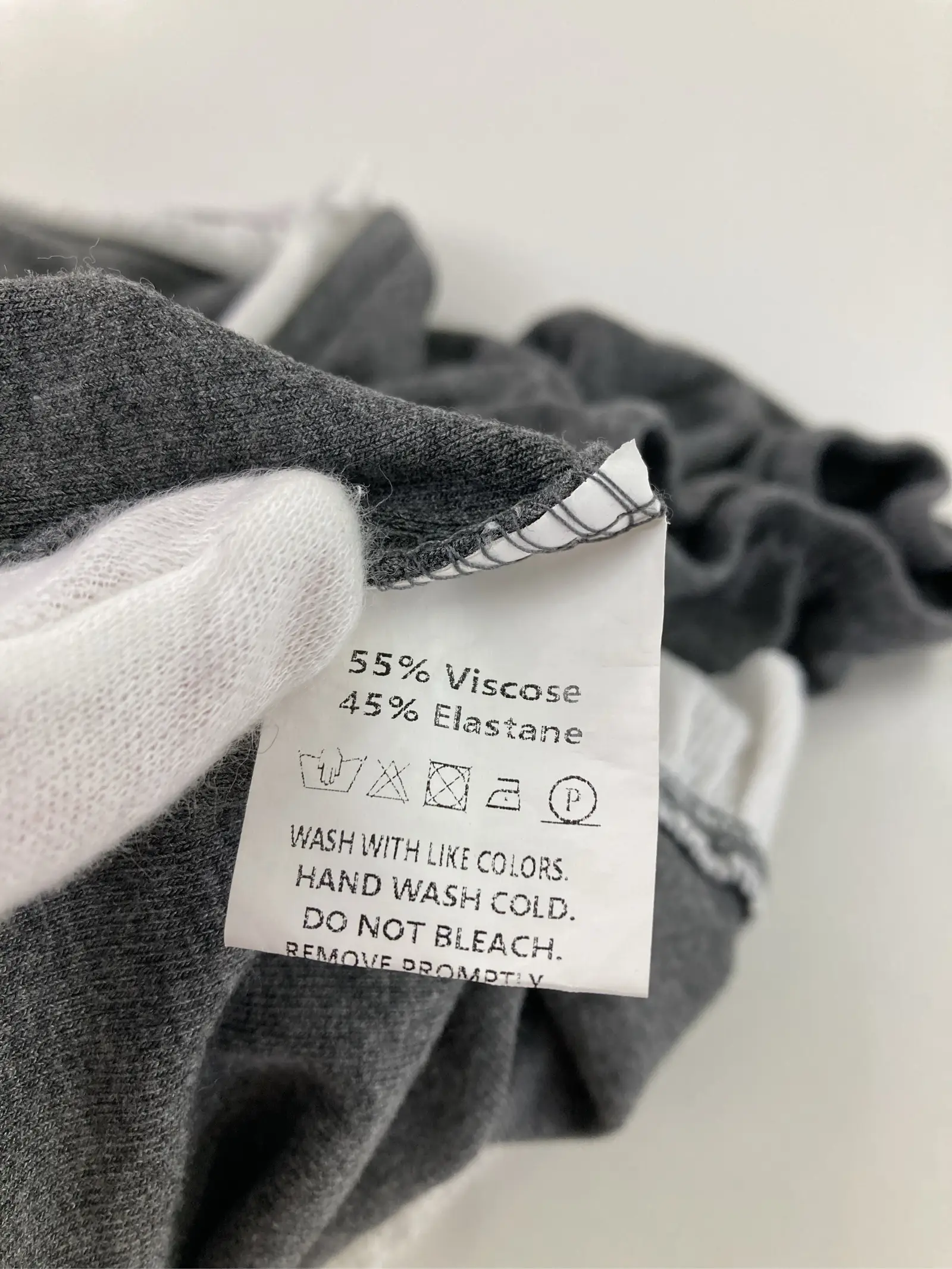 https://r2-worker.digdig.jp/product/5cda67df-b3ce-4a63-a40e-4251dd1e91e3/b2300358-6d94-42e2-9a78-d727005e23b3