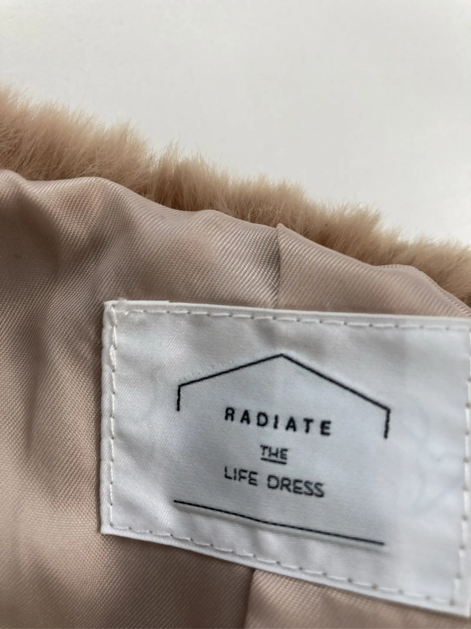 https://r2-worker.digdig.jp/product/5cf1bd6c-e62e-4c17-9293-bddb62b2f49a/6f1794cb-07c7-4e94-8c49-24f81e61828f