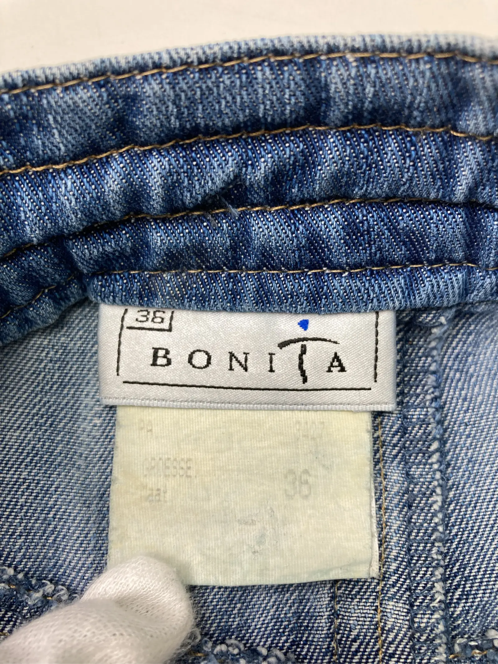 https://r2-worker.digdig.jp/product/5cfb04f7-9c18-4238-8e86-af9107bf7f3d/520e94b0-a023-4149-a061-c0d2e2e62ab9