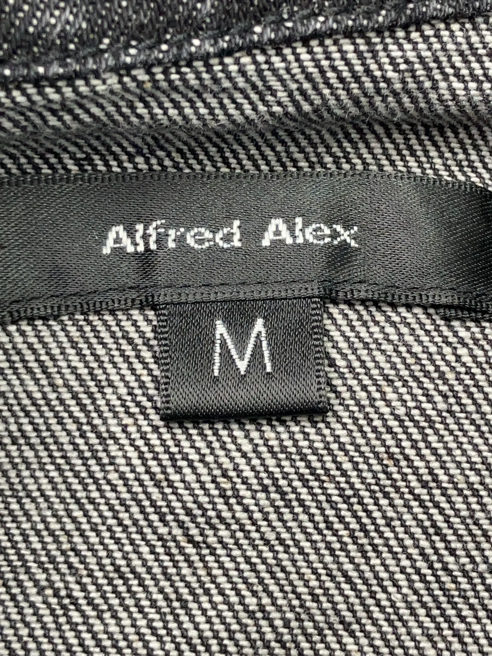 https://r2-worker.digdig.jp/product/5d14bdef-49f8-4b8d-8f2e-f933858ac6c1/4bcf78a5-3789-417e-87a6-65ad0906cf11