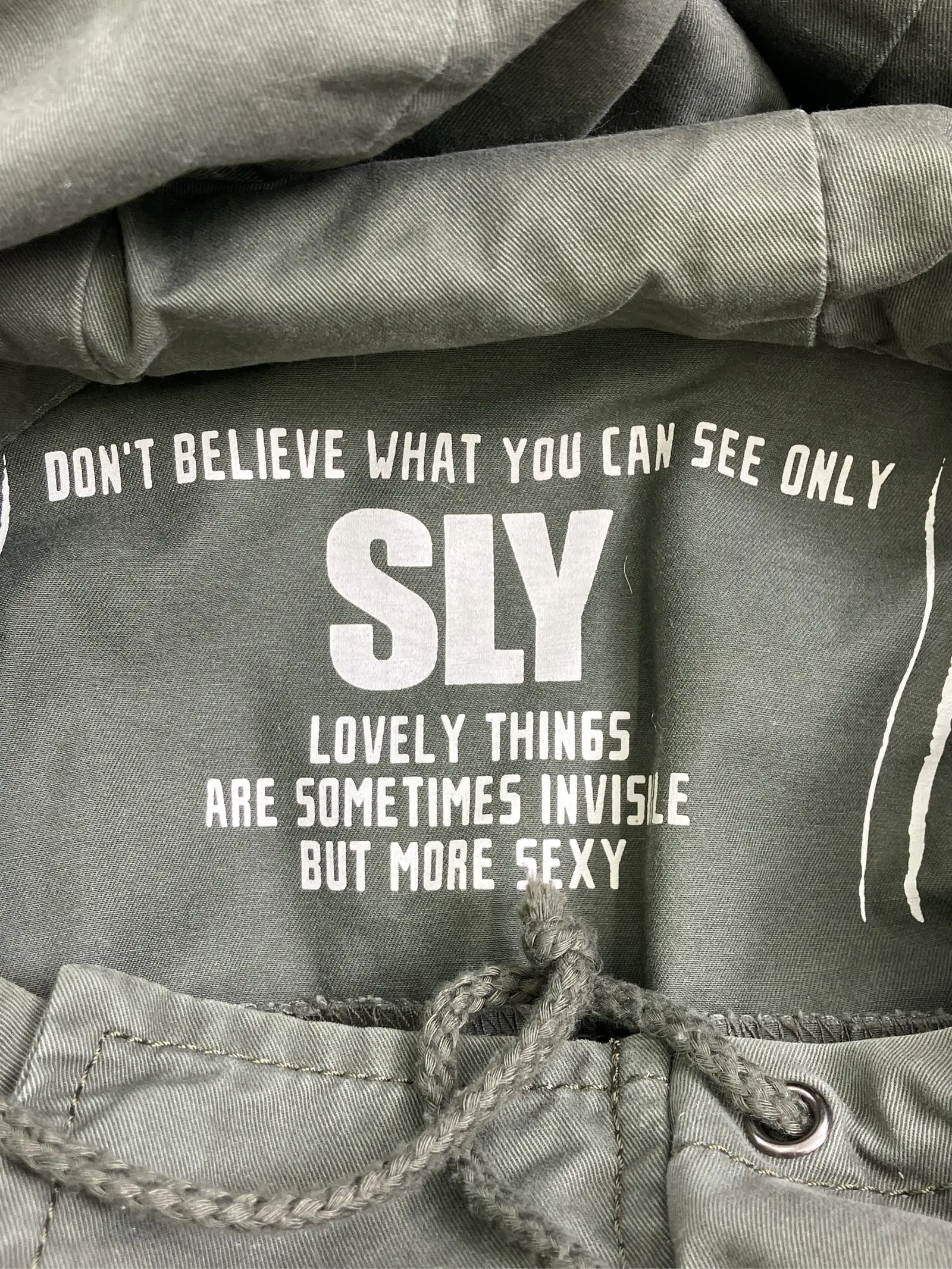 https://r2-worker.digdig.jp/product/5d5ad81d-0b6d-40fa-946d-b600bfcdc155/fe124281-fe66-4cb9-a163-02a99393ce03