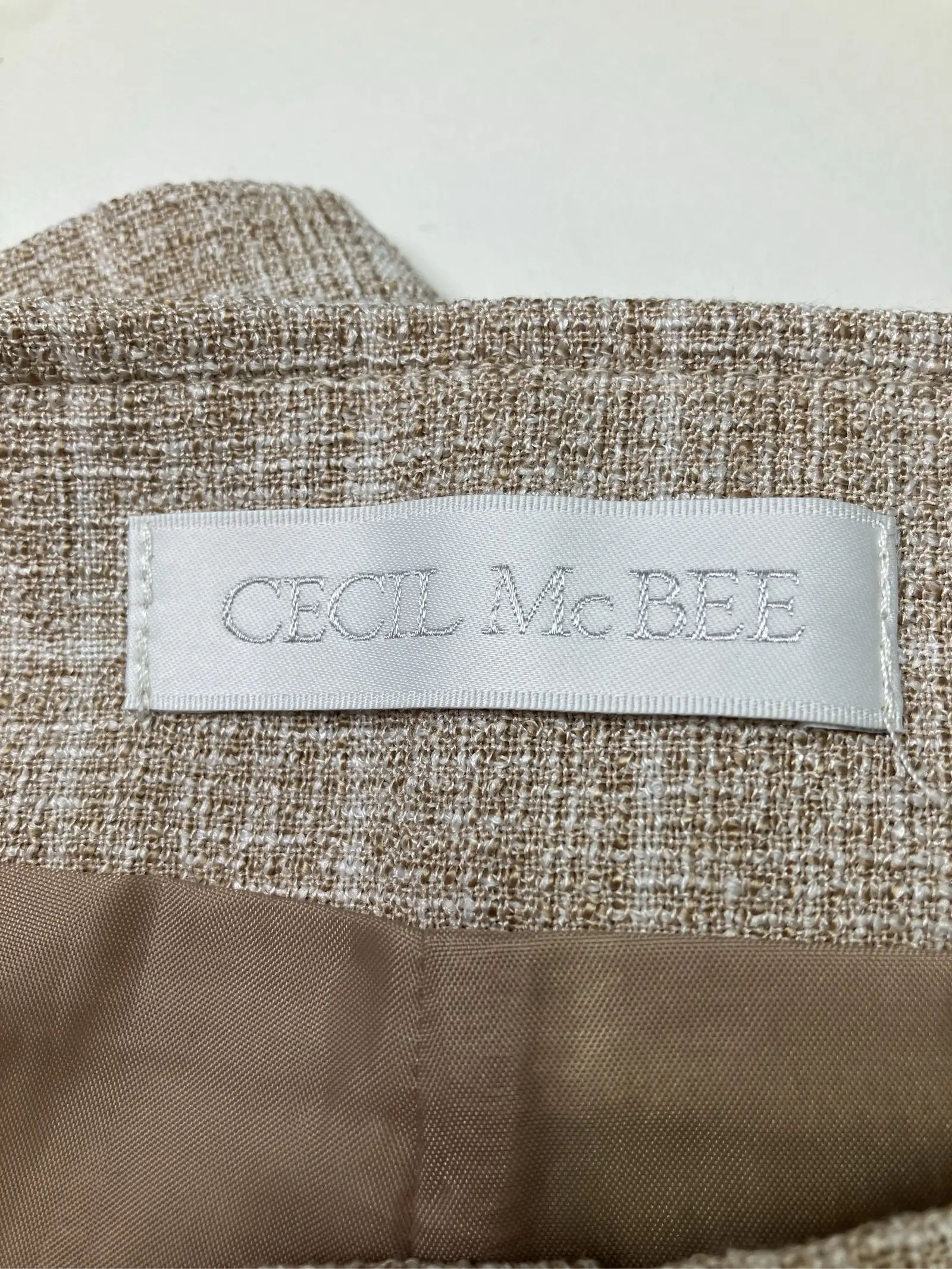 https://r2-worker.digdig.jp/product/5d9c1251-57f7-49b0-a33d-185acda97049/9cde1ea6-31c8-45de-980f-c17359992e01