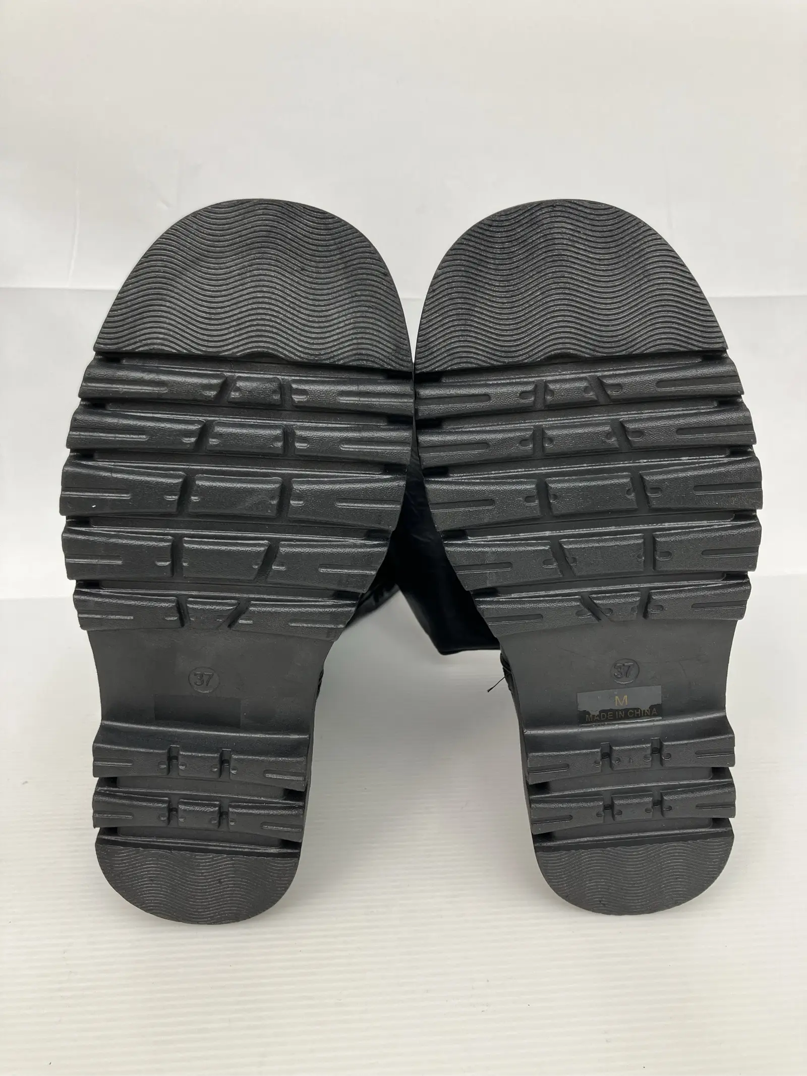 https://r2-worker.digdig.jp/product/5dc40c86-aca5-41cf-bc27-b438db9c69fb/f4e8d5d3-836d-43ed-af91-9564399b293f