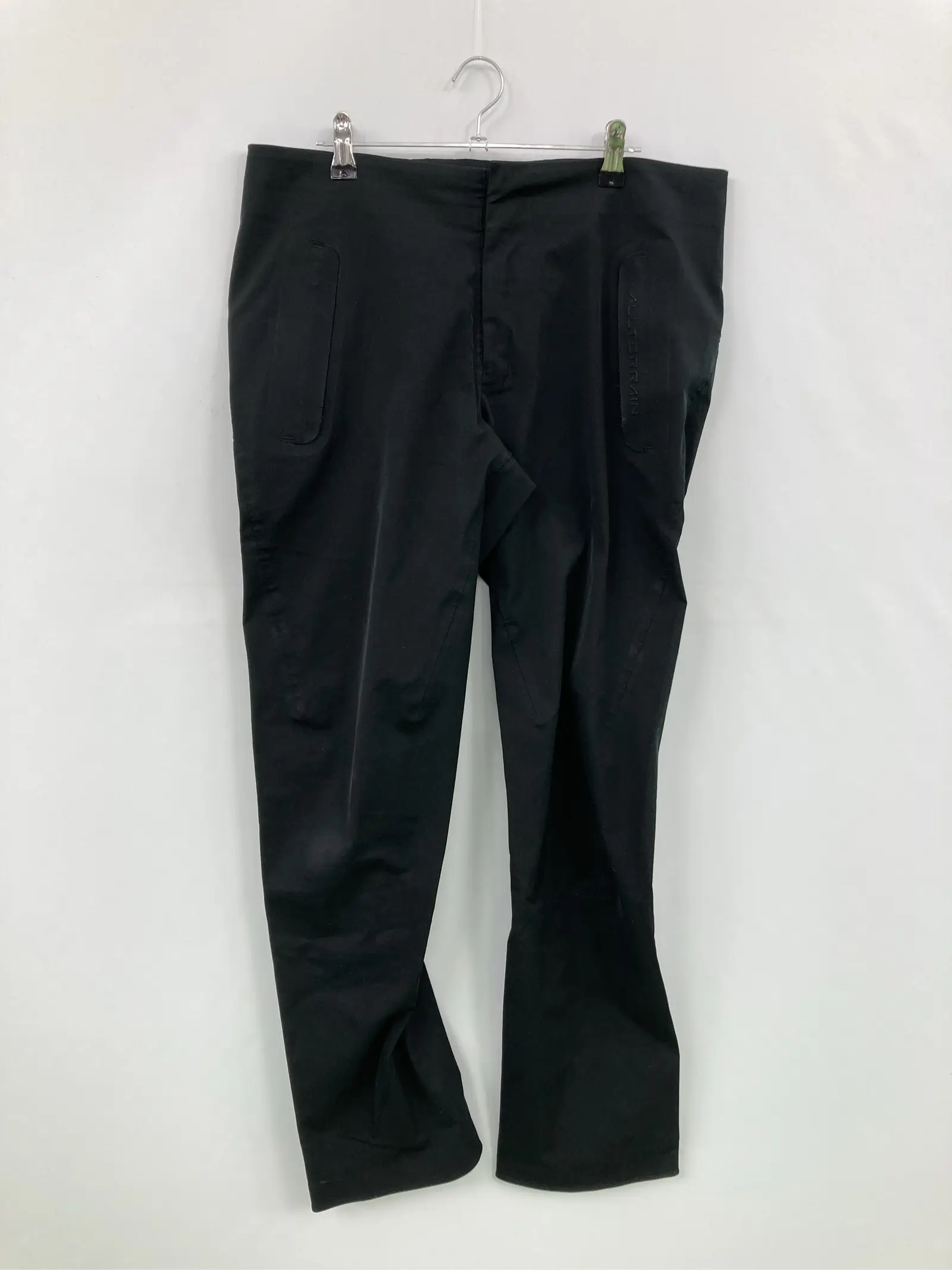 https://r2-worker.digdig.jp/product/5e17ab02-e064-4bf9-9af5-02d8f4d9b10d/e3b65264-db7a-4062-b135-cb7216b92032
