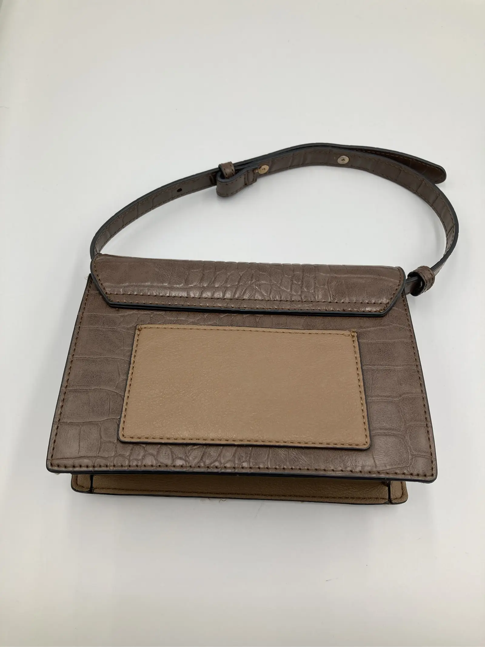 https://r2-worker.digdig.jp/product/5e1c9ed3-f476-4907-8f80-f784477e6692/d8c110f3-3dc6-406c-aa2b-e12113afbb77