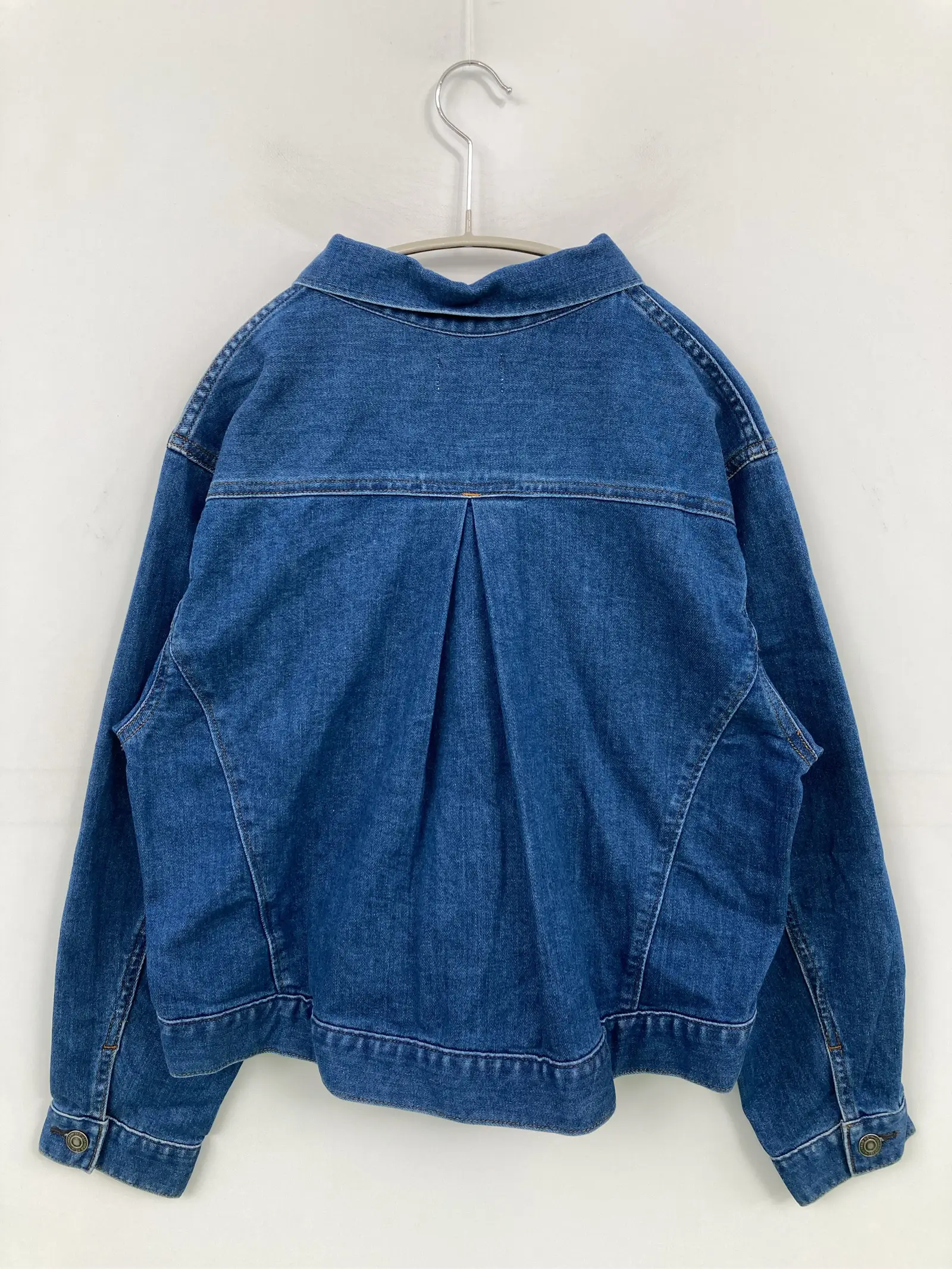 https://r2-worker.digdig.jp/product/5e4940fb-9abe-41f4-94e4-1cd5ada1af12/7c1fc304-c841-4d66-8f8b-b81107720d8a