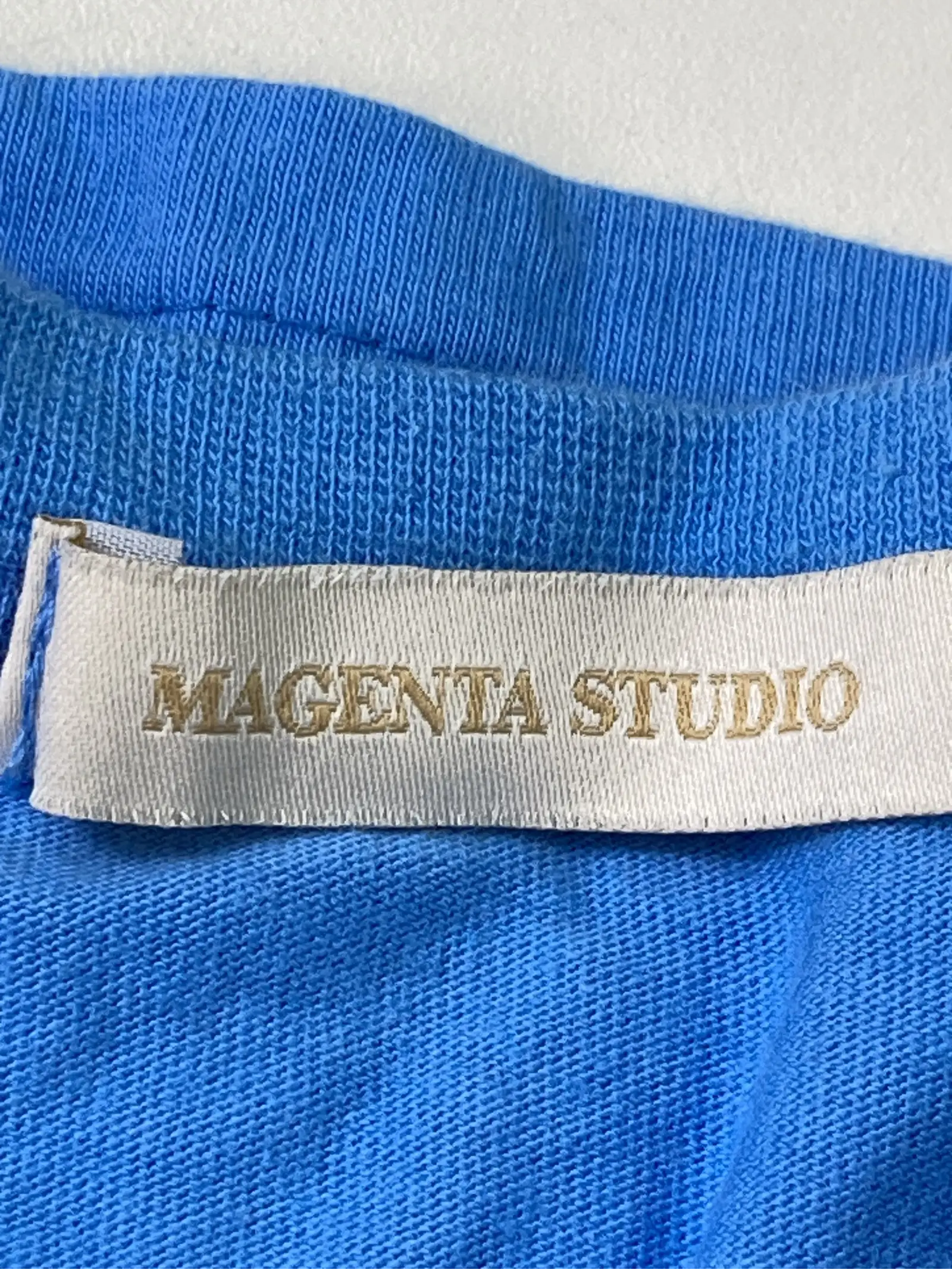 https://r2-worker.digdig.jp/product/5e9a3b27-0217-4159-9a4a-bf67c9fa0f6c/7a4a82e9-ae1f-44a0-abe5-4fe77c17c403