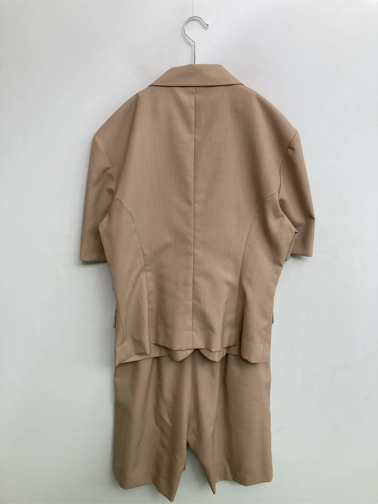 https://r2-worker.digdig.jp/product/5e9bd5e3-d447-47f2-9bb0-57008df20c0f/e78eb607-1b25-4b3b-b92f-cc8ce1836abf