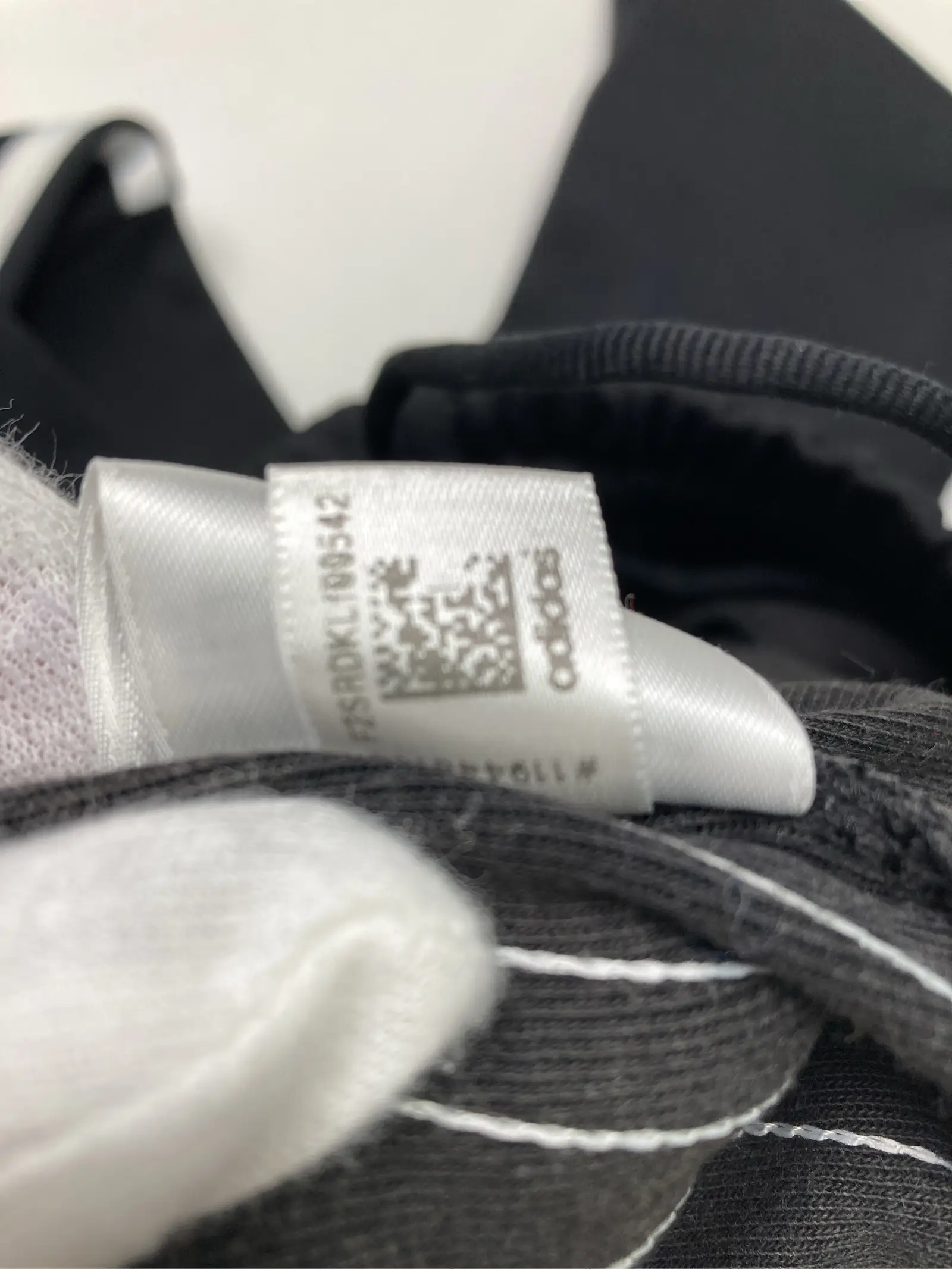 https://r2-worker.digdig.jp/product/5eeafeba-e925-42c4-9efb-f94a19d7fd20/1dfd03a2-3454-411d-8fa6-cdee1fa9fb6c