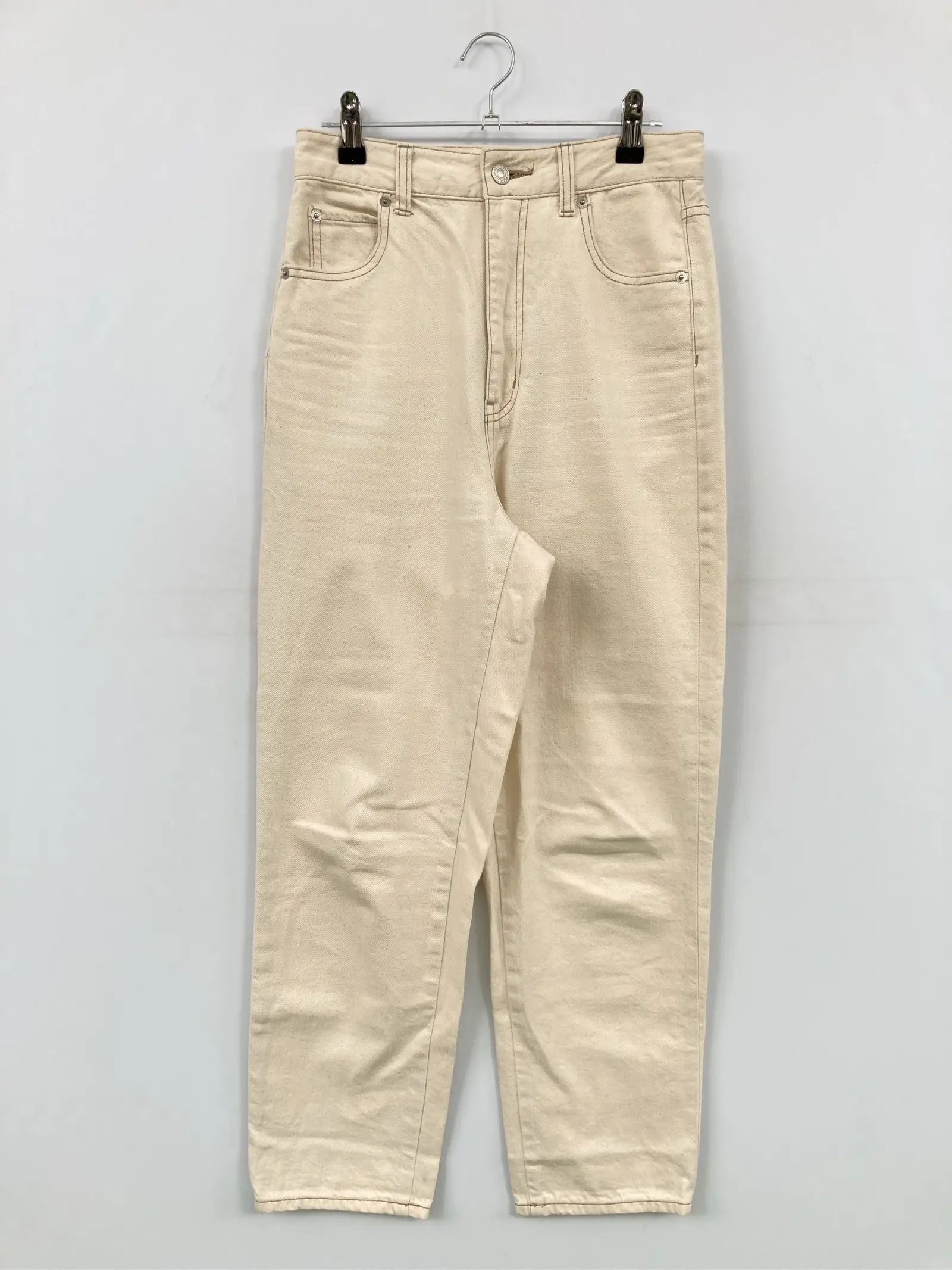https://r2-worker.digdig.jp/product/5f4b34ea-08c1-4bde-8d21-b6a4fd1632e6/d29f1ed9-5ce4-4be9-8e67-b4a41e4bd9e9