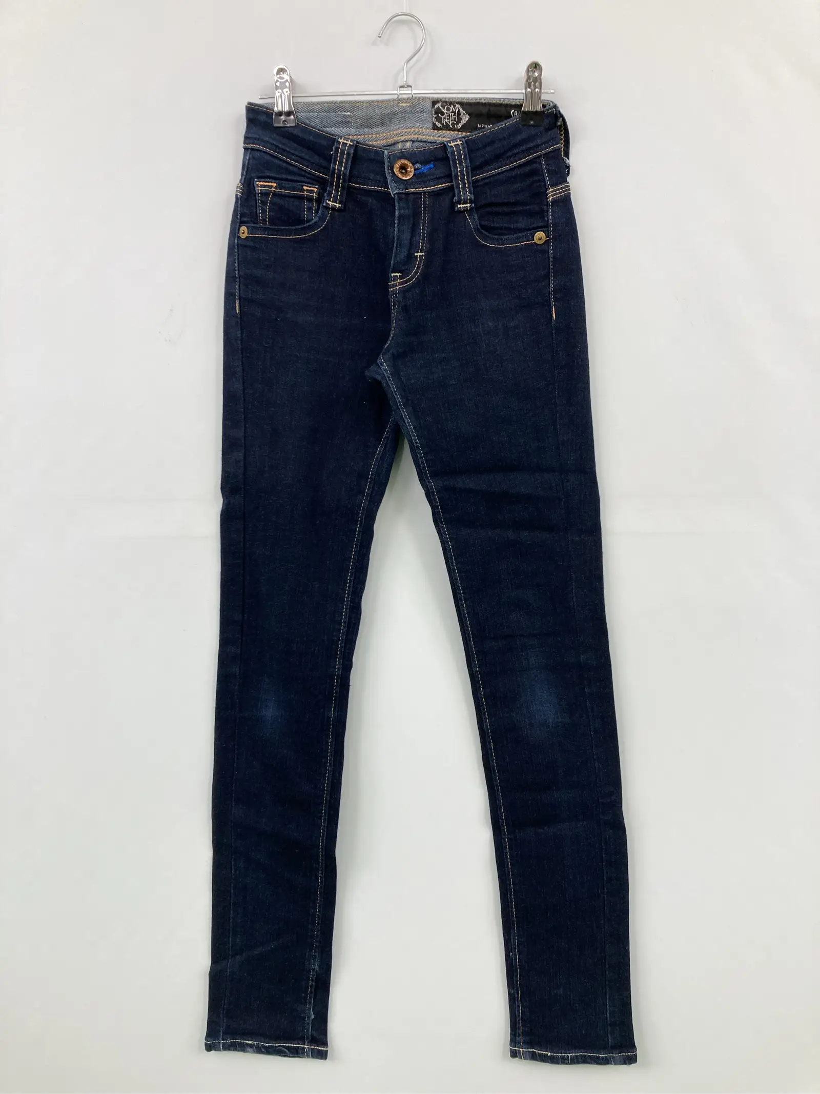 https://r2-worker.digdig.jp/product/5f72c6c2-6528-4473-8723-557f405c134f/14d23d4b-dbc1-476a-8fd5-0cd9de499e74