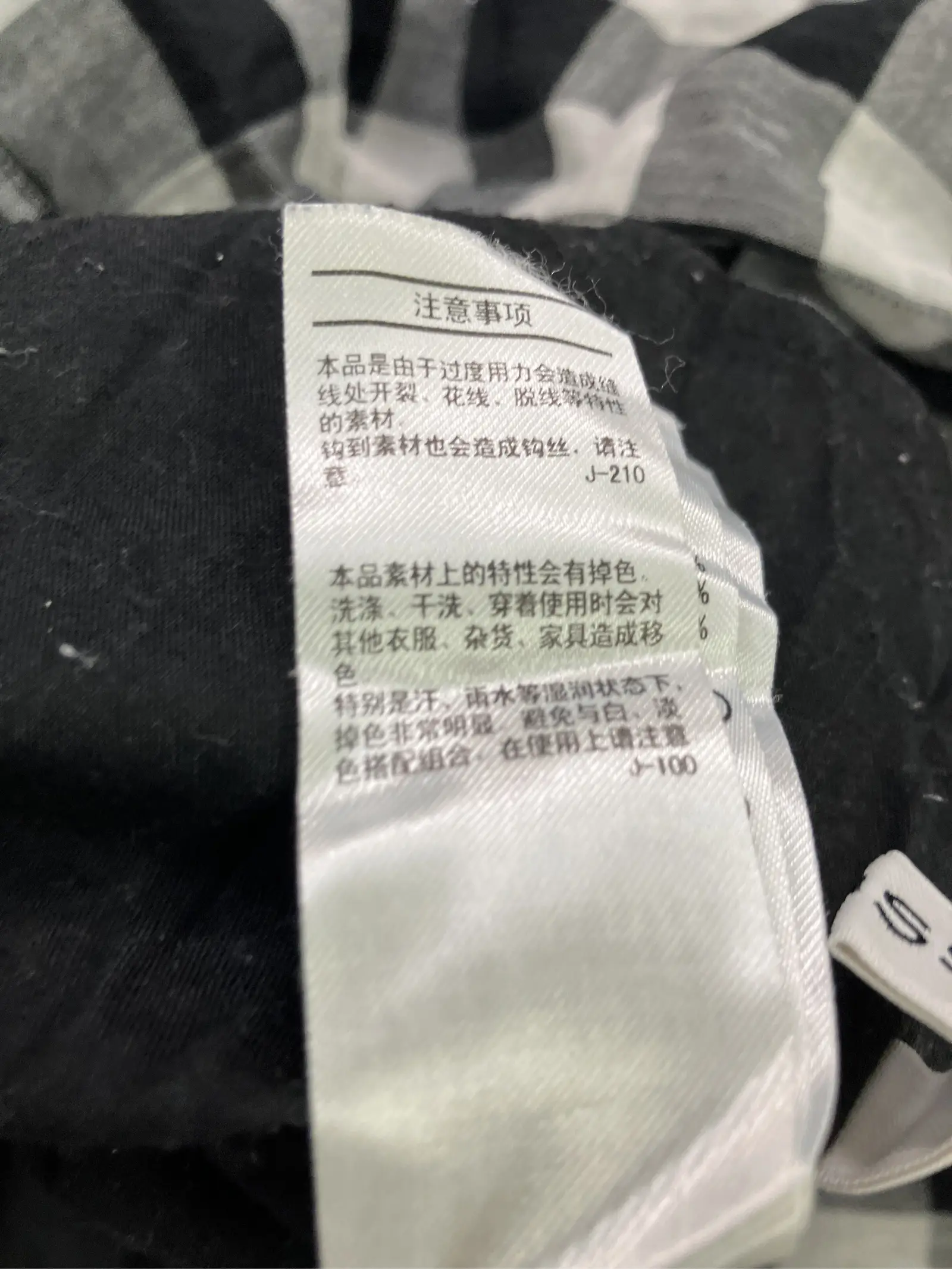 https://r2-worker.digdig.jp/product/6119991c-9001-450d-8eed-7444fea2a8af/e50d2985-3047-46e5-970b-f7c33edcc408