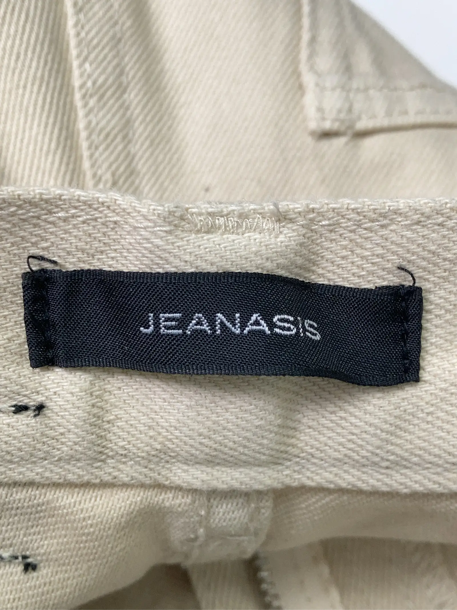 https://r2-worker.digdig.jp/product/61f72d40-6004-457b-bb65-7d3f27343ed2/e36e0d04-4a60-4c95-a6ed-0a00b1a7ac95