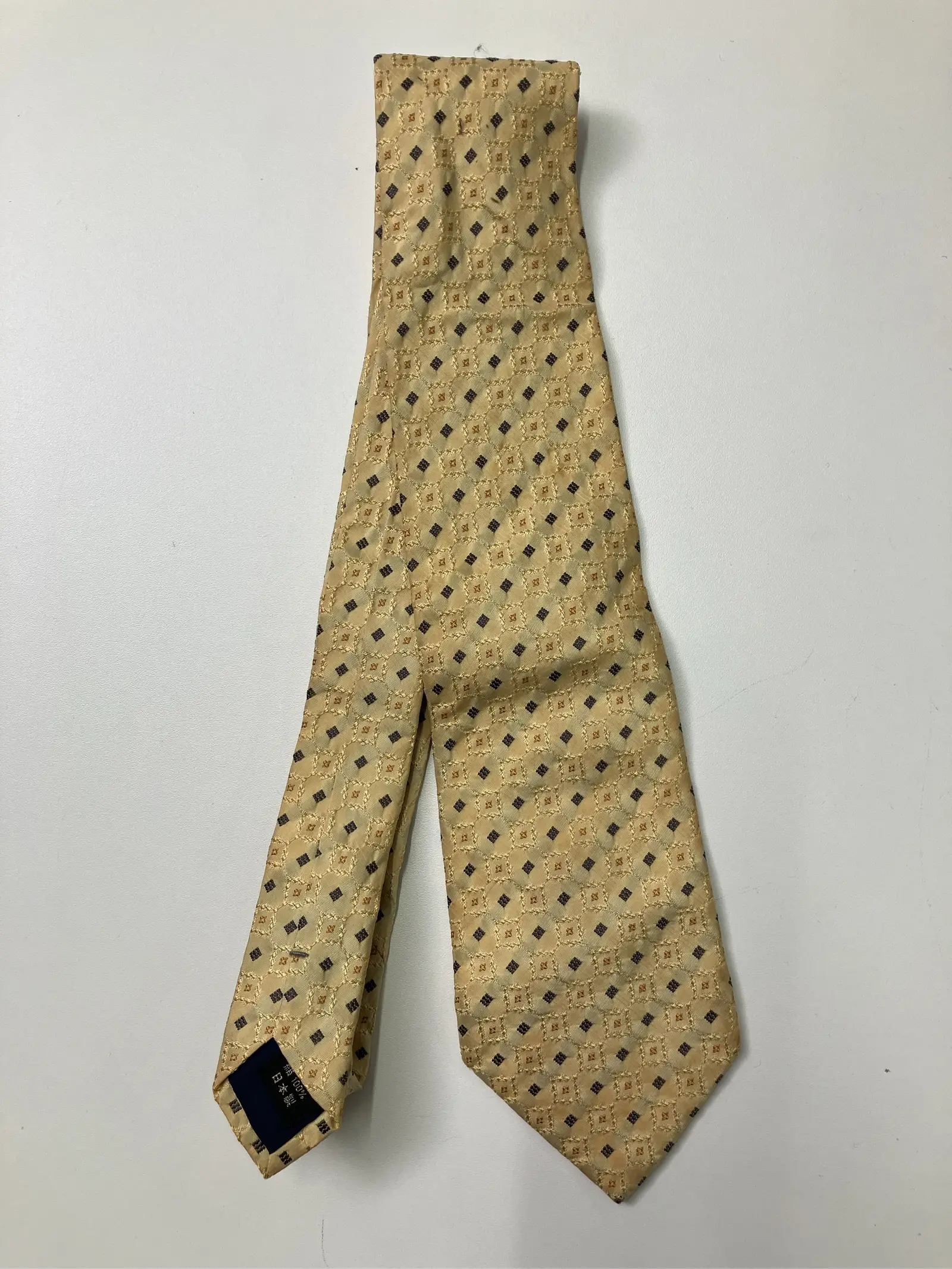 https://r2-worker.digdig.jp/product/62059d19-9776-4dcf-903c-5b731467fa64/e517ad8b-df1e-45e6-a708-3f95c93f2eaf