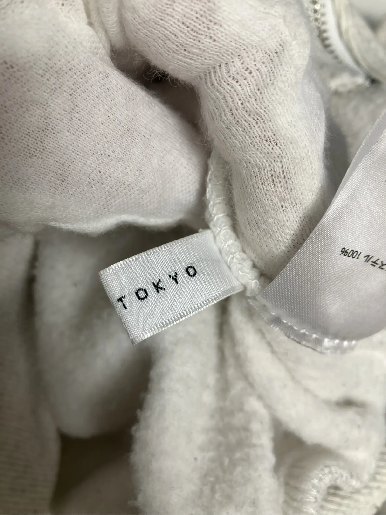 https://r2-worker.digdig.jp/product/62384493-bdf2-4a51-8a55-d6a28cecc26a/2116d569-3496-49ec-9303-77afe34fa871