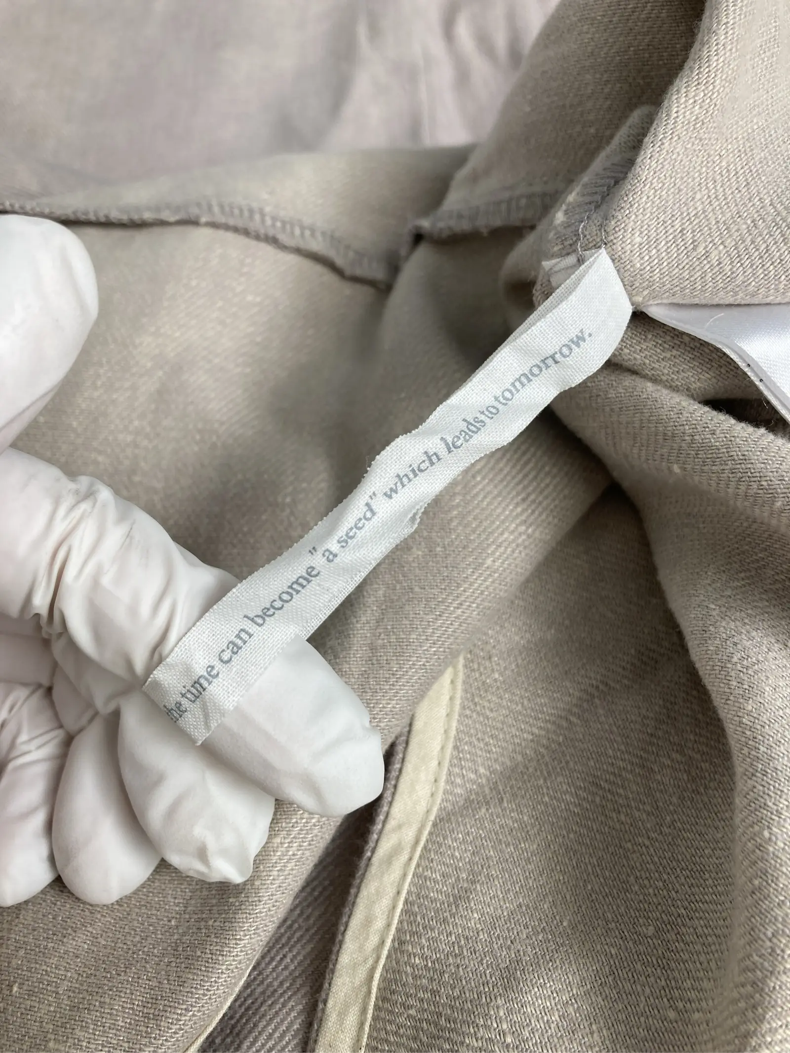 https://r2-worker.digdig.jp/product/62786630-5389-407e-9cc6-4fdb788ef63a/d4b9ca08-4418-48c3-903b-ba3a9ba889b3
