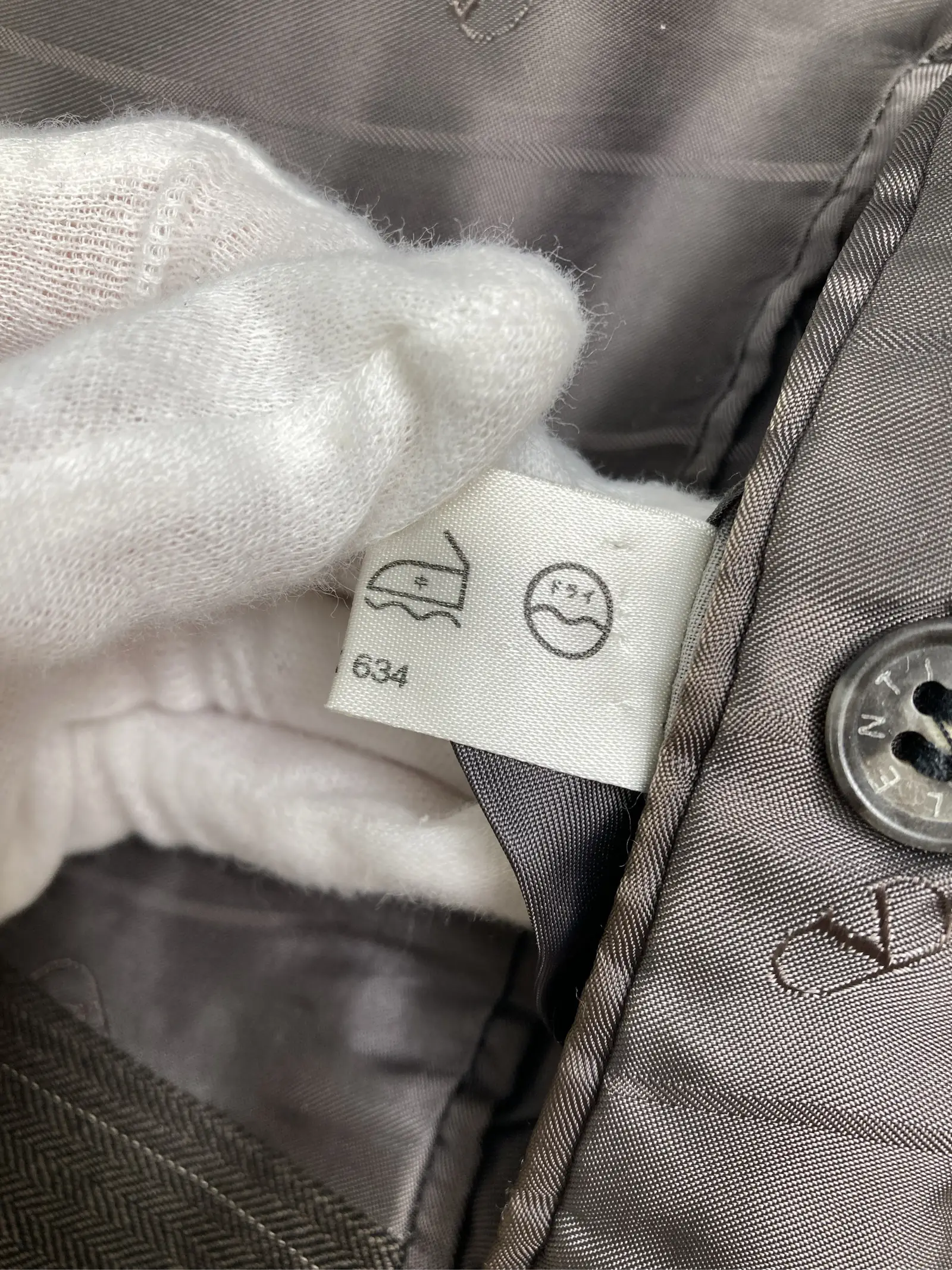 https://r2-worker.digdig.jp/product/62c80433-7548-452b-ae37-1bbec1660933/6824c22b-b31a-4c5c-b793-13b287ebbc32