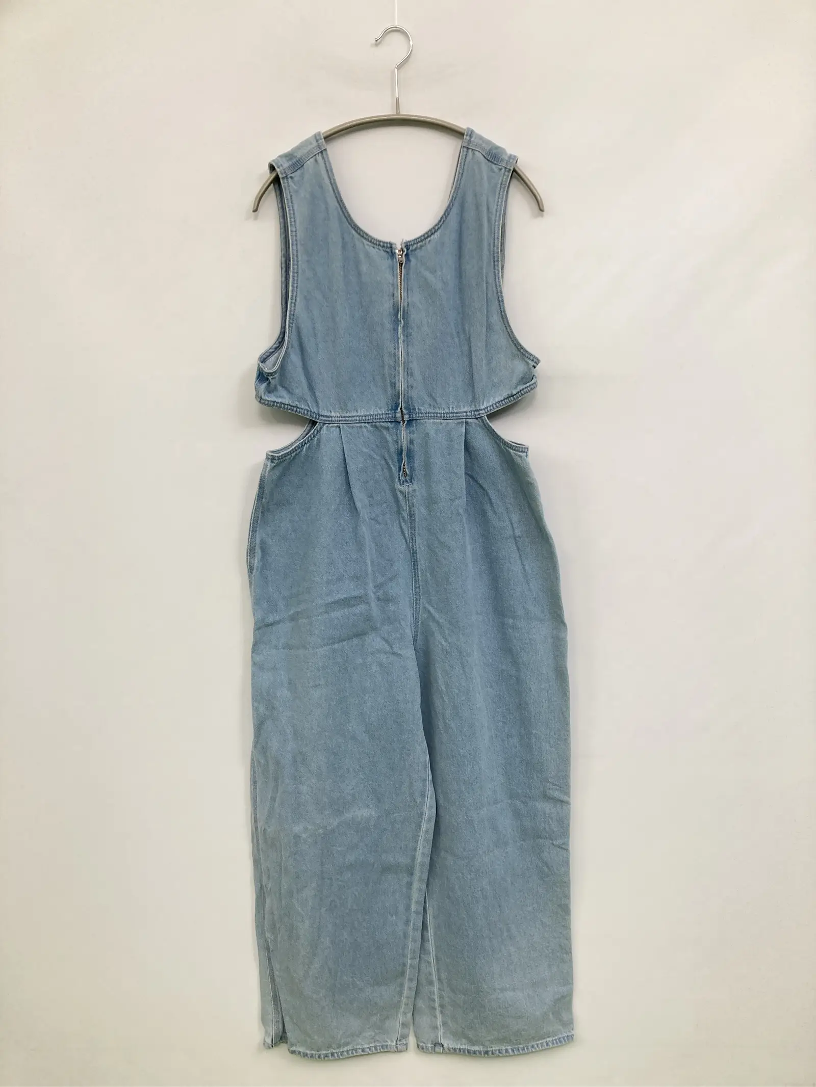 https://r2-worker.digdig.jp/product/6343bfc7-b1b6-4eed-9322-b725711980fd/30d8359a-e2a5-47a6-92a0-478d7a9cf238