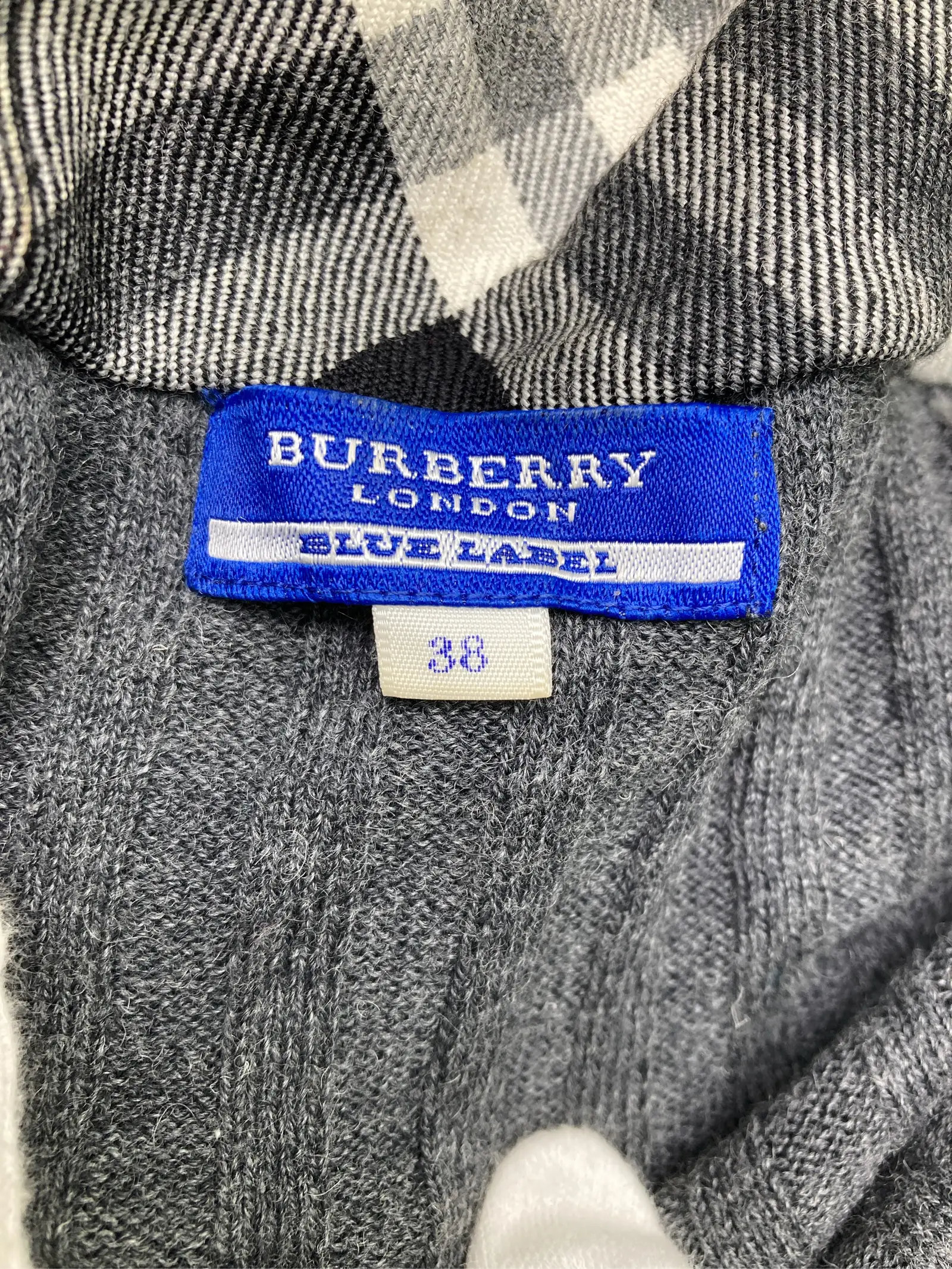 https://r2-worker.digdig.jp/product/63b88dc5-3825-43e5-a294-983446058910/54af85e1-a92a-4163-946b-bb2a72df818f