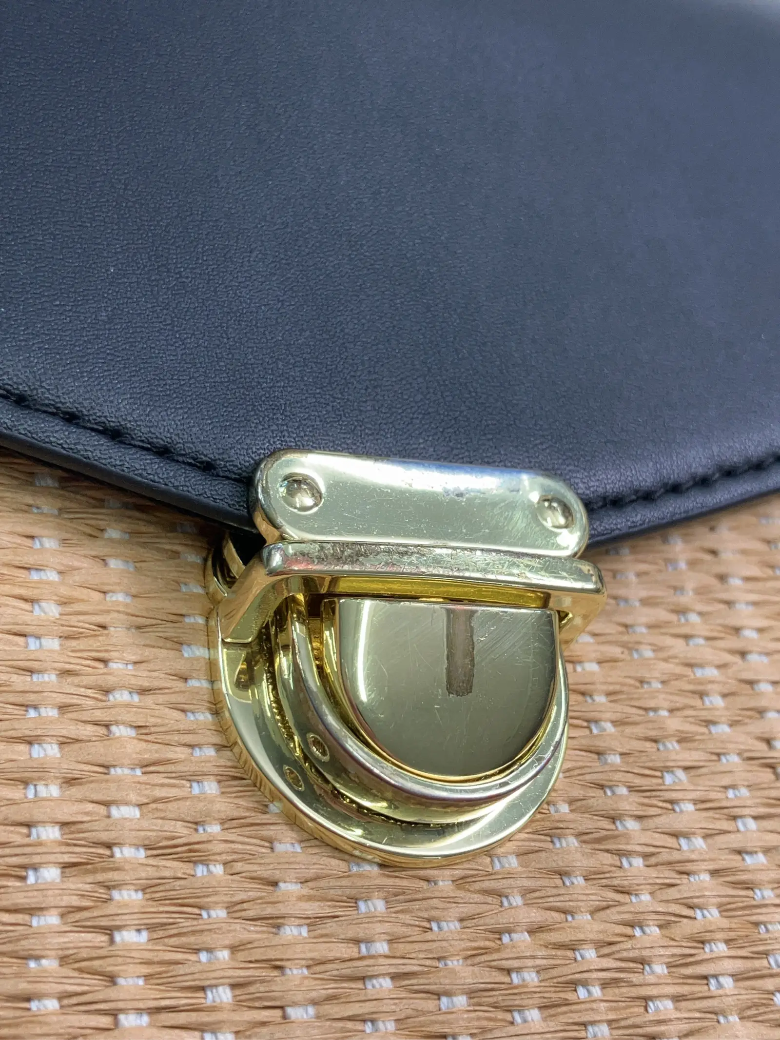 https://r2-worker.digdig.jp/product/643eba0b-07fe-4aa7-a6af-aff4cce56a24/b075a55e-7b82-4c43-879d-51d34df2f343