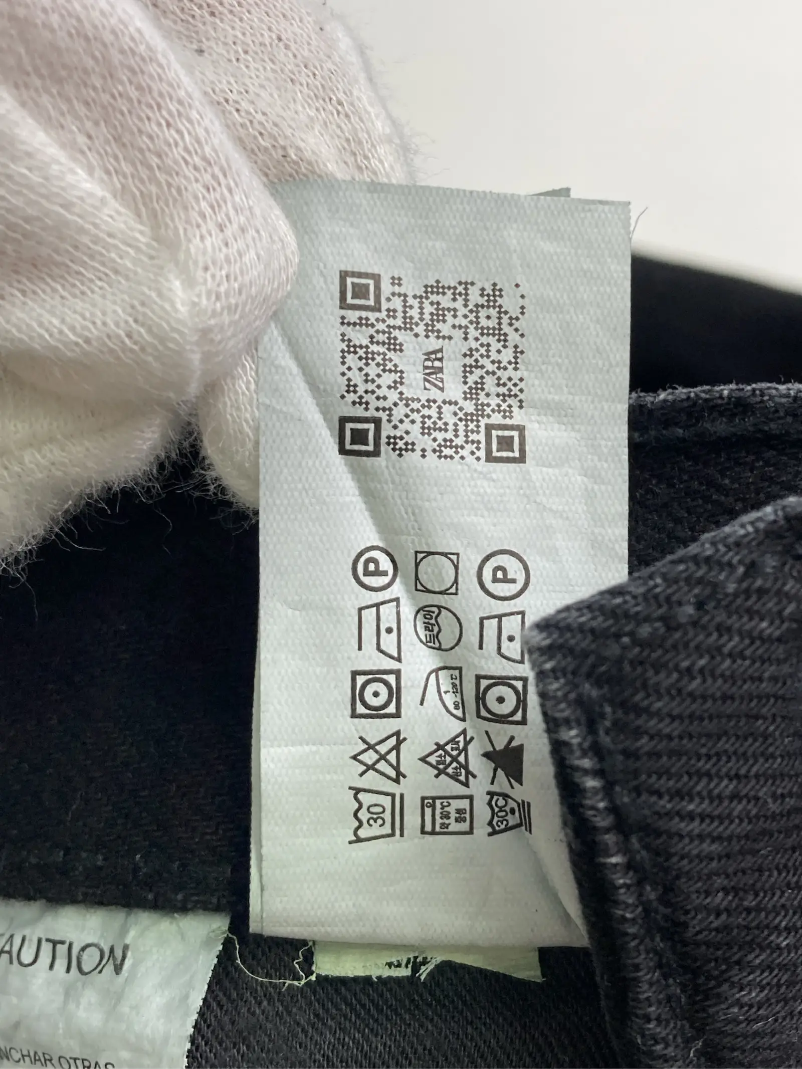 https://r2-worker.digdig.jp/product/645d711b-abda-452c-9da4-dc95ce7f76da/9867522e-8c0e-4493-92f1-b01e14b8298b