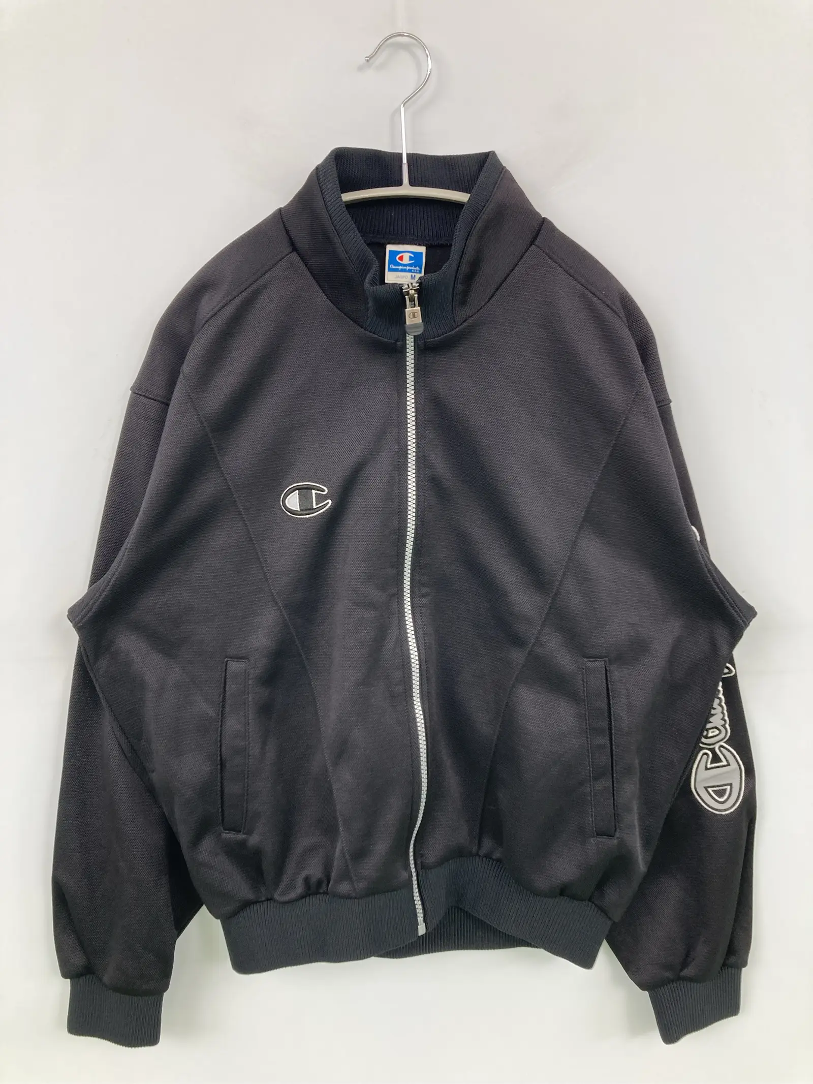 https://r2-worker.digdig.jp/product/6482c213-67be-4fa5-b7e8-b0e5c8a71954/0be17c3c-e3bf-4930-a604-ccb5eccf9aaa