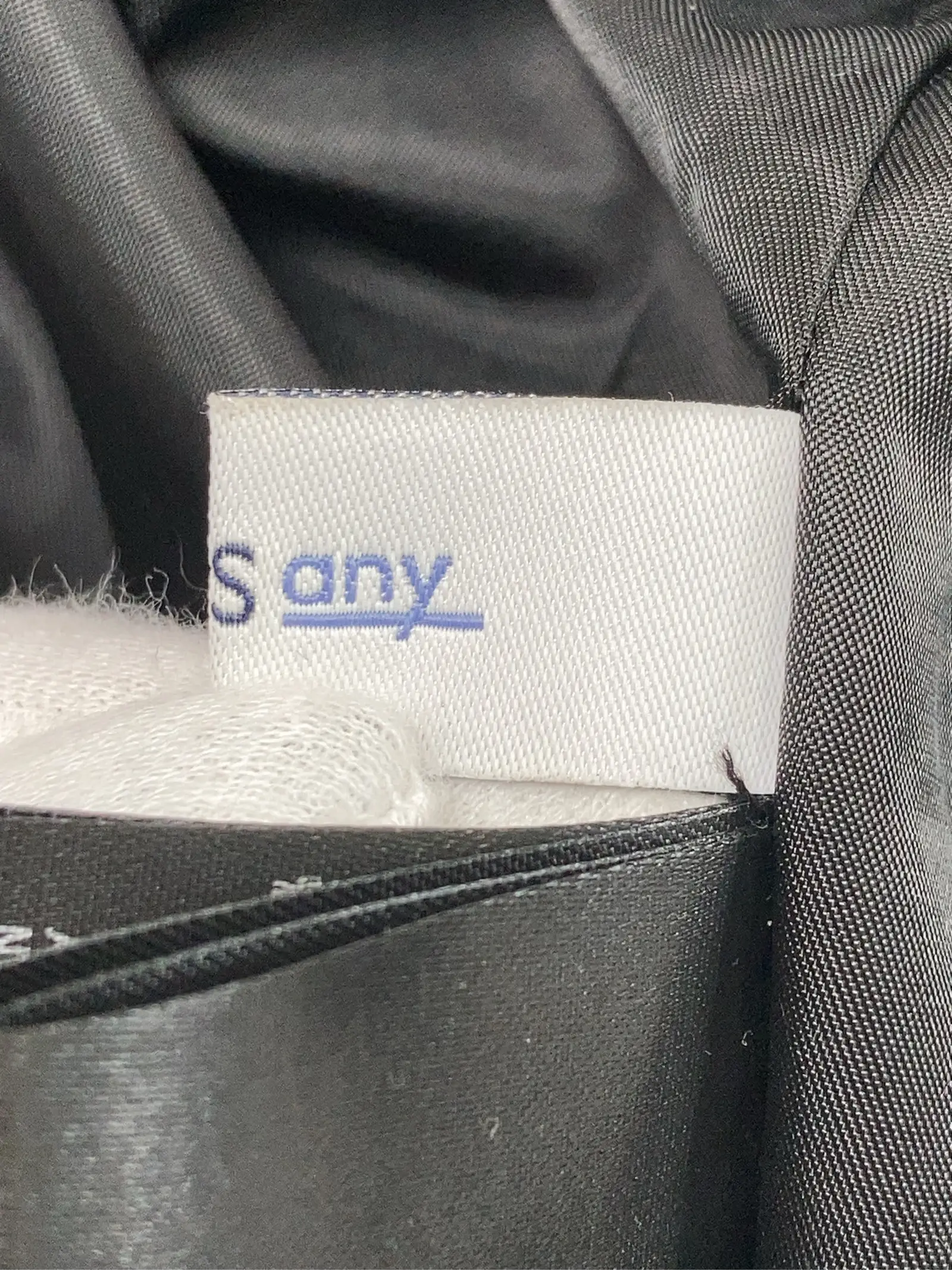 https://r2-worker.digdig.jp/product/6495732e-f9fd-46c5-8292-528b8a3fb9a8/5e07a293-bc25-453f-a6db-ca9e2287f792