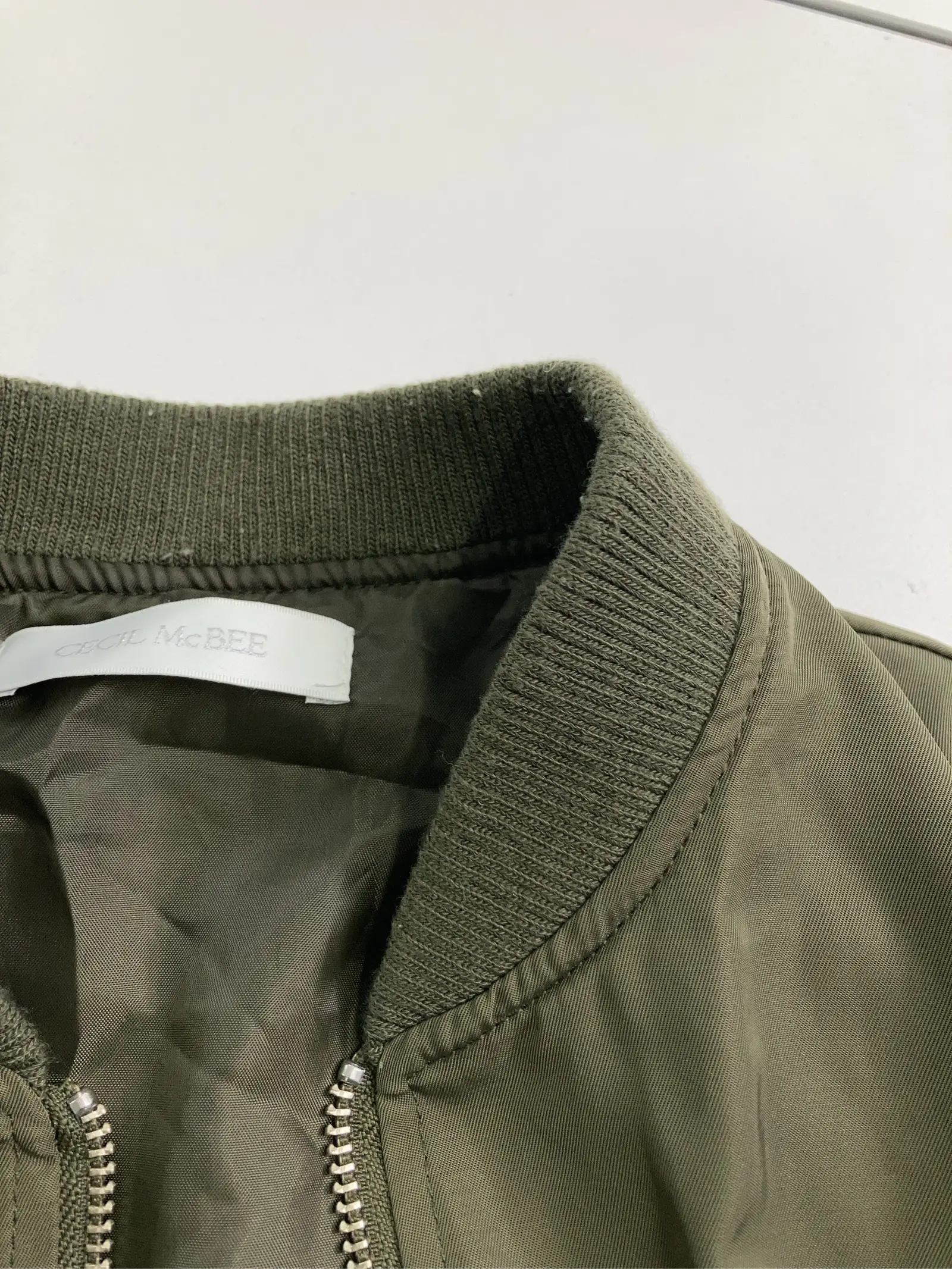 https://r2-worker.digdig.jp/product/64b40591-d3a6-4d08-a539-cd894e533049/93b3ef5e-2af4-4700-adbd-b3d0b8b58abd